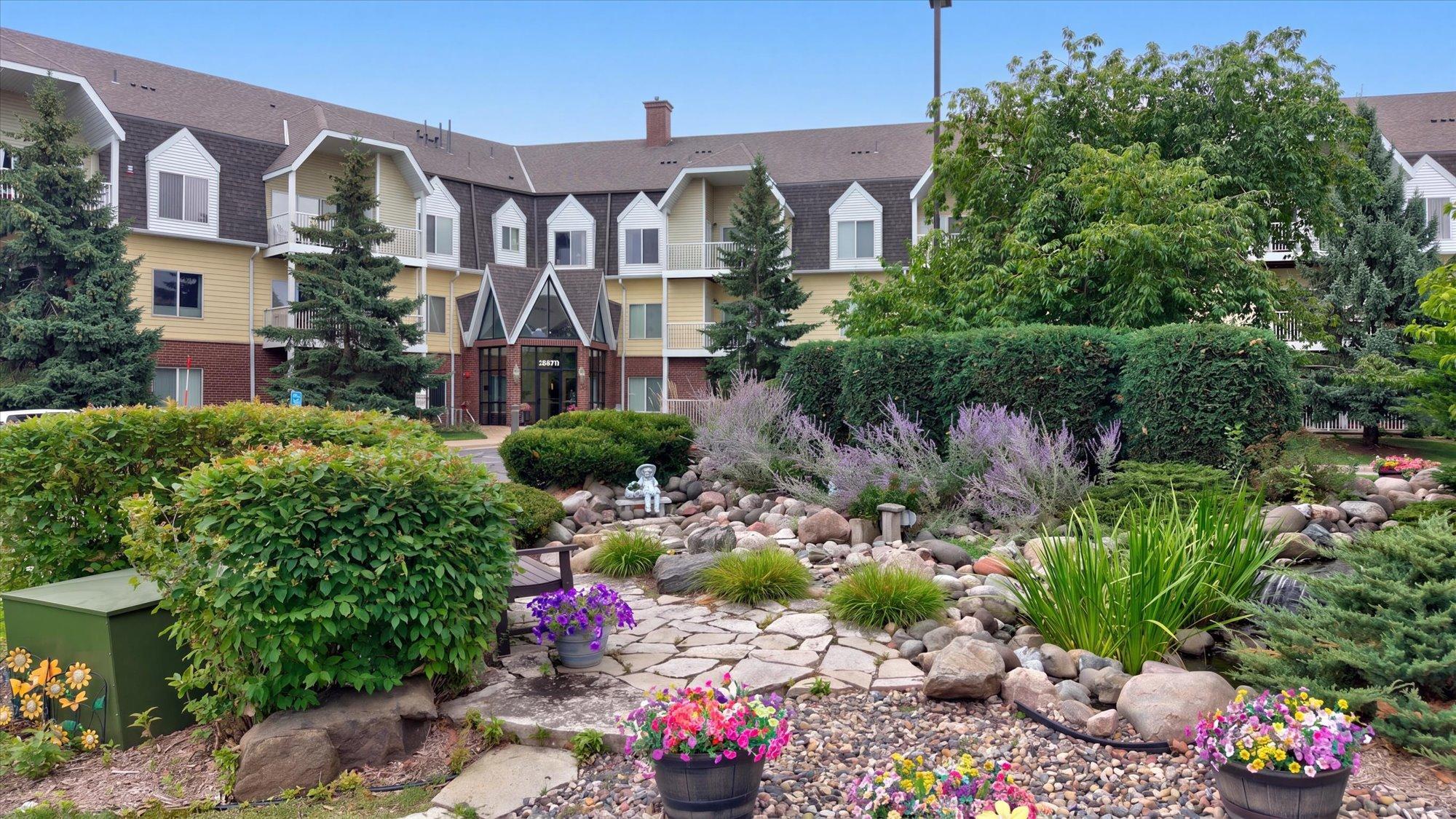 13670 Carrach Avenue Unit 208, Rosemount MN 55068