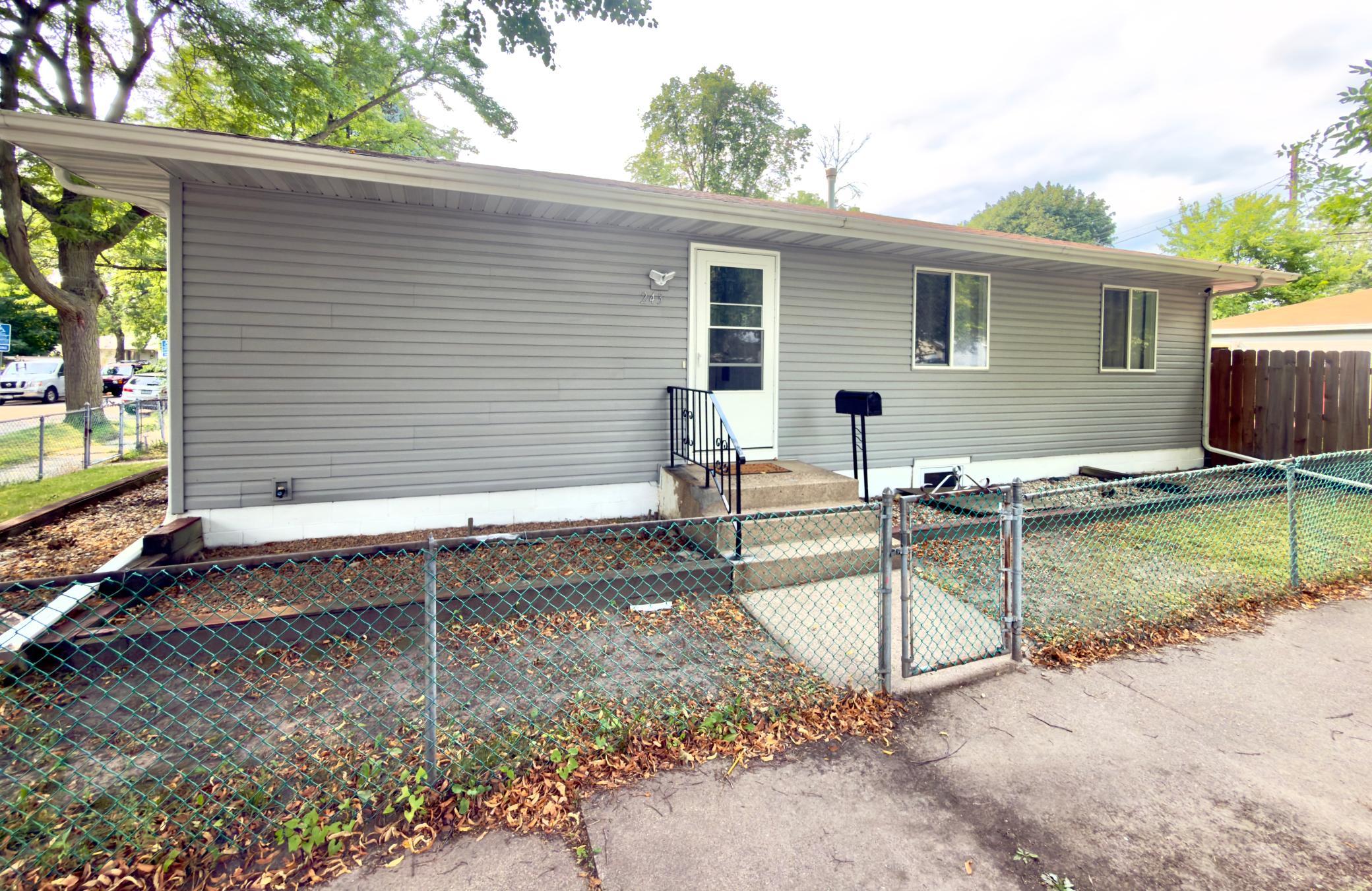 243 Winifred Street E, Saint Paul MN 55107