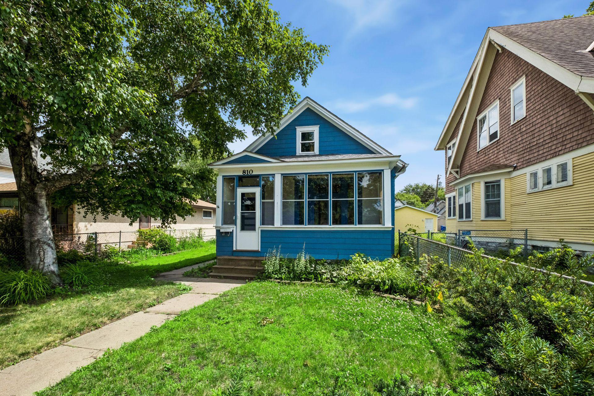 810 Randolph Avenue, Saint Paul MN 55102