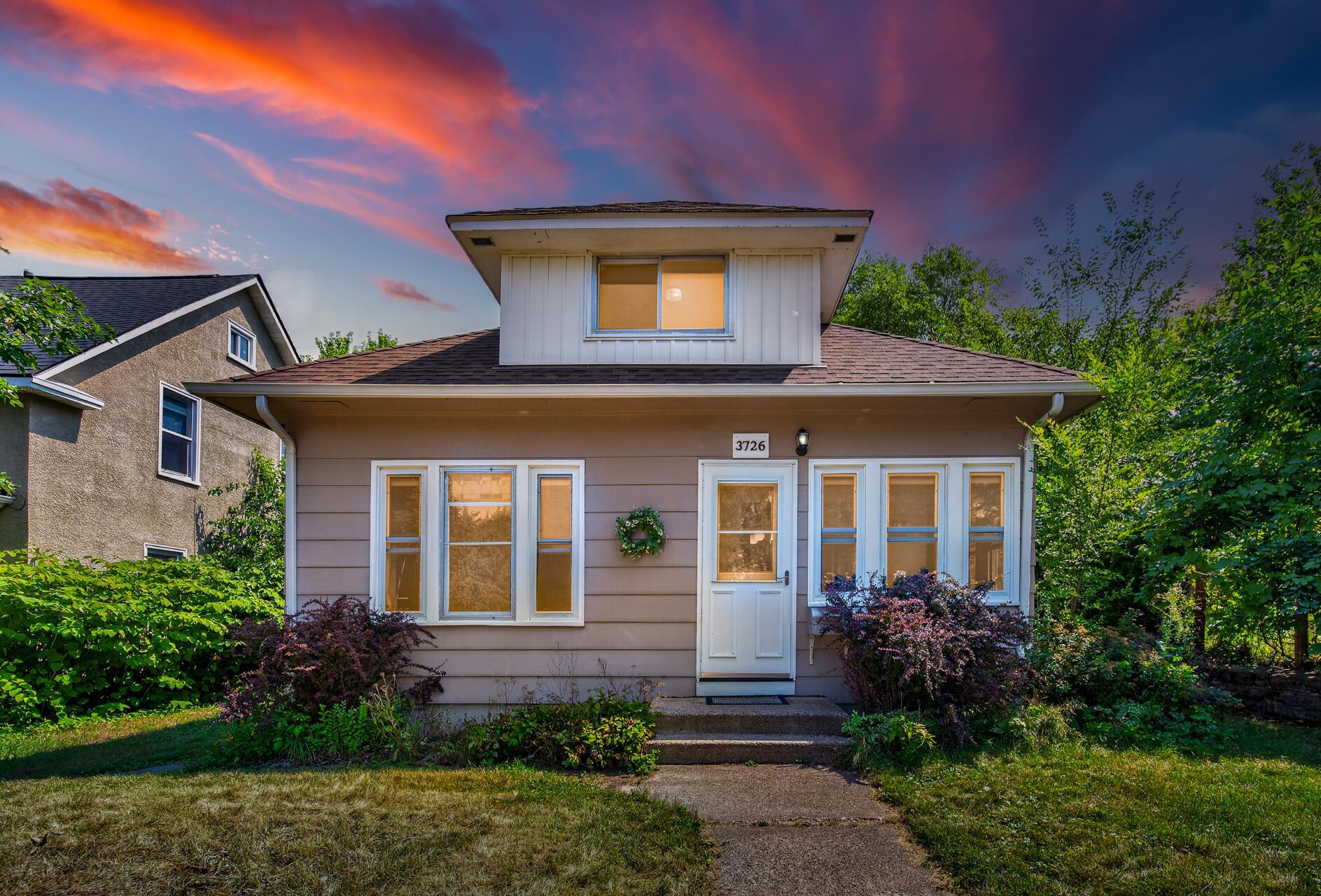 3726 Dupont Avenue N, Minneapolis MN 55412