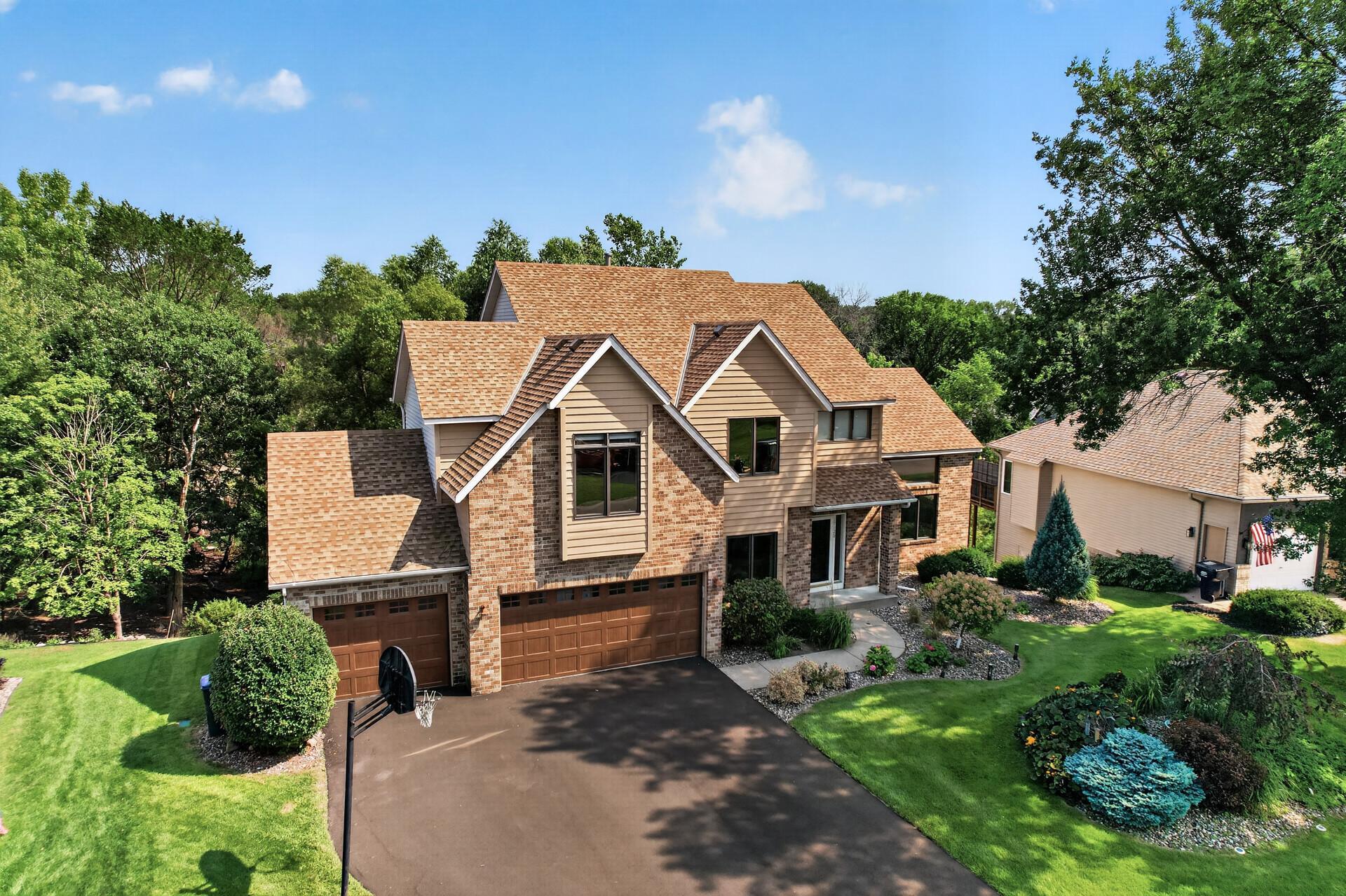 17126 Jonathan Court, Lakeville MN 55044