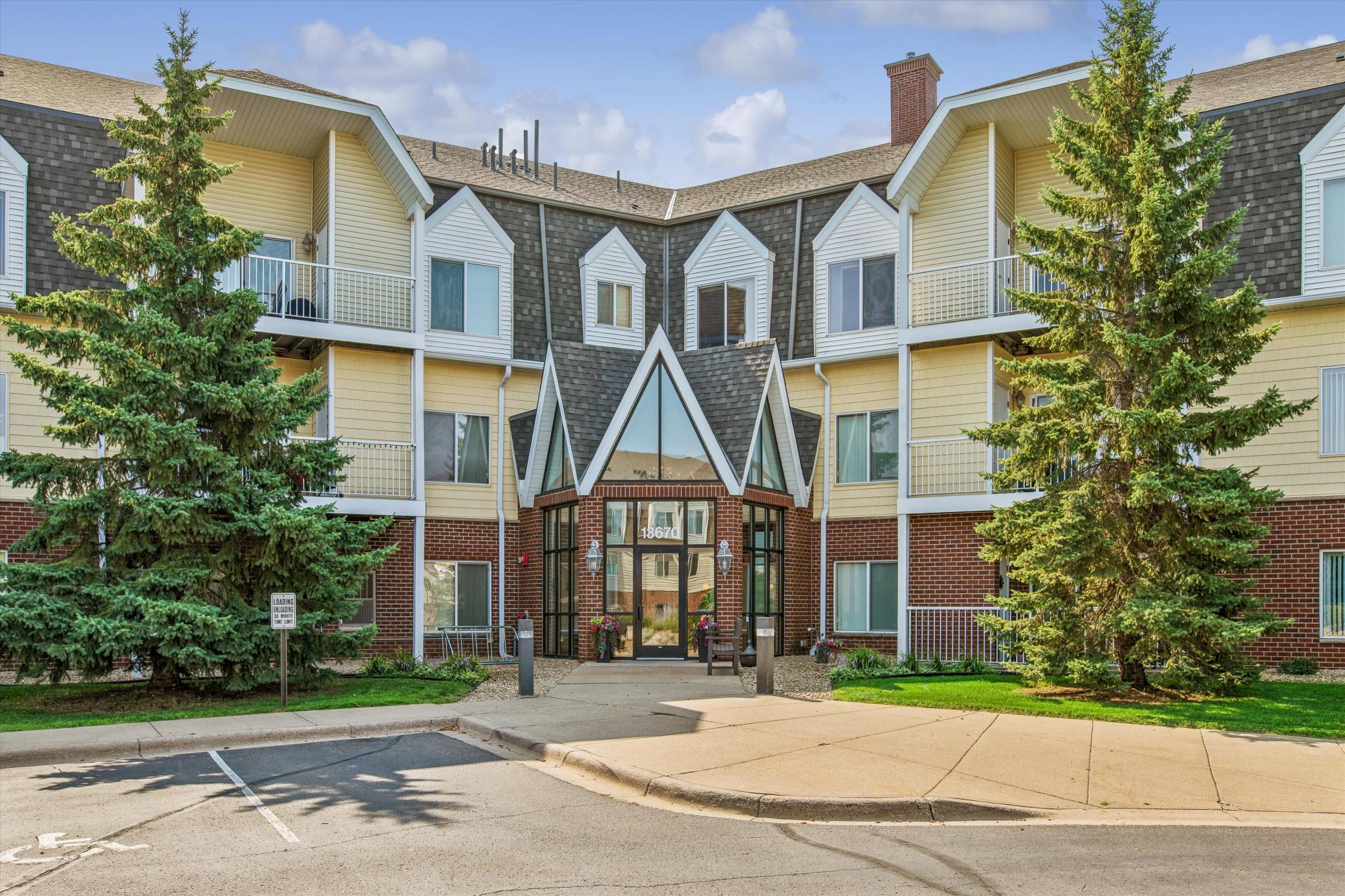 13670 Carrach Avenue Unit 313, Rosemount MN 55068