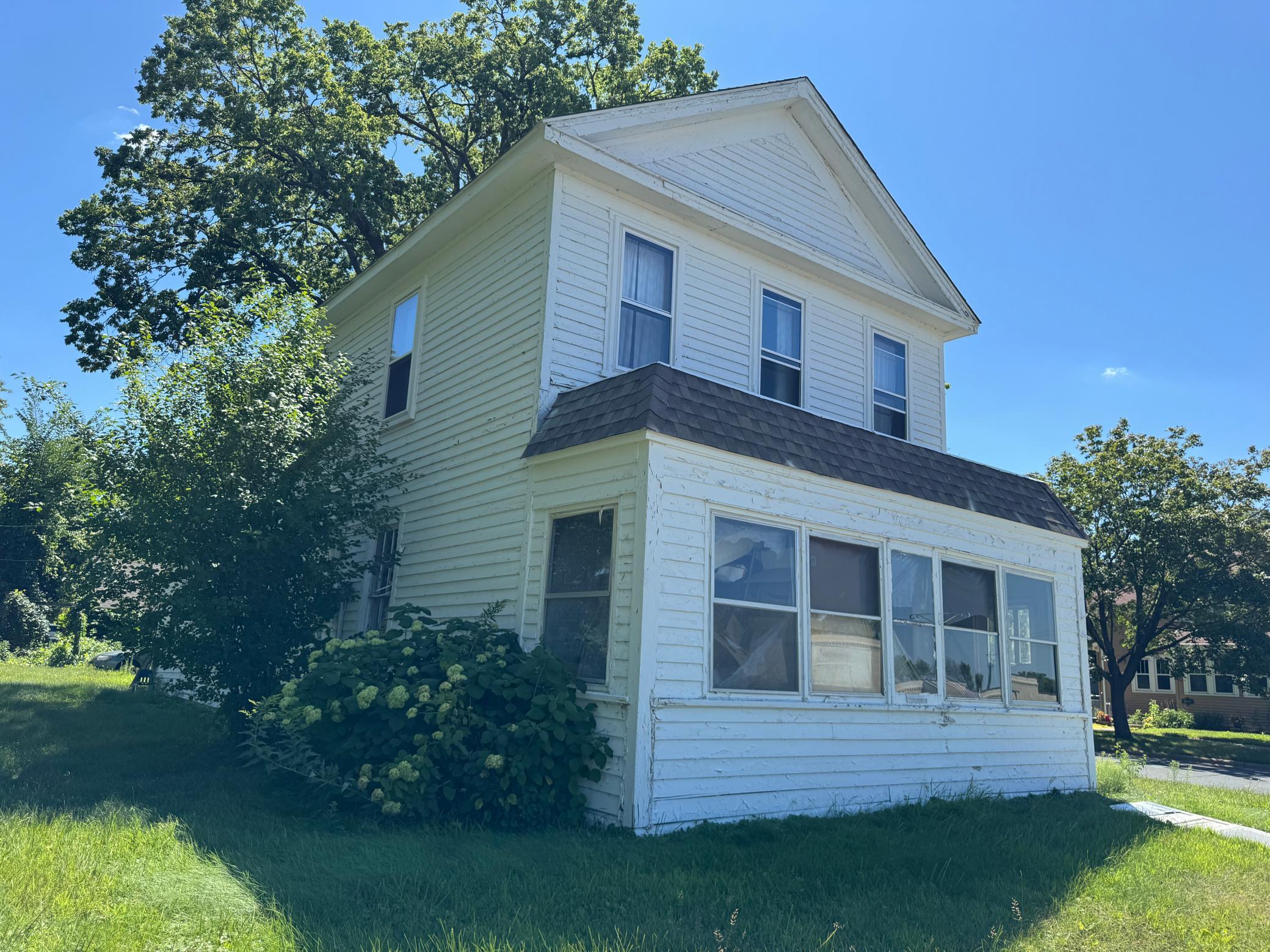 602 2nd Avenue E, Shakopee MN 55379