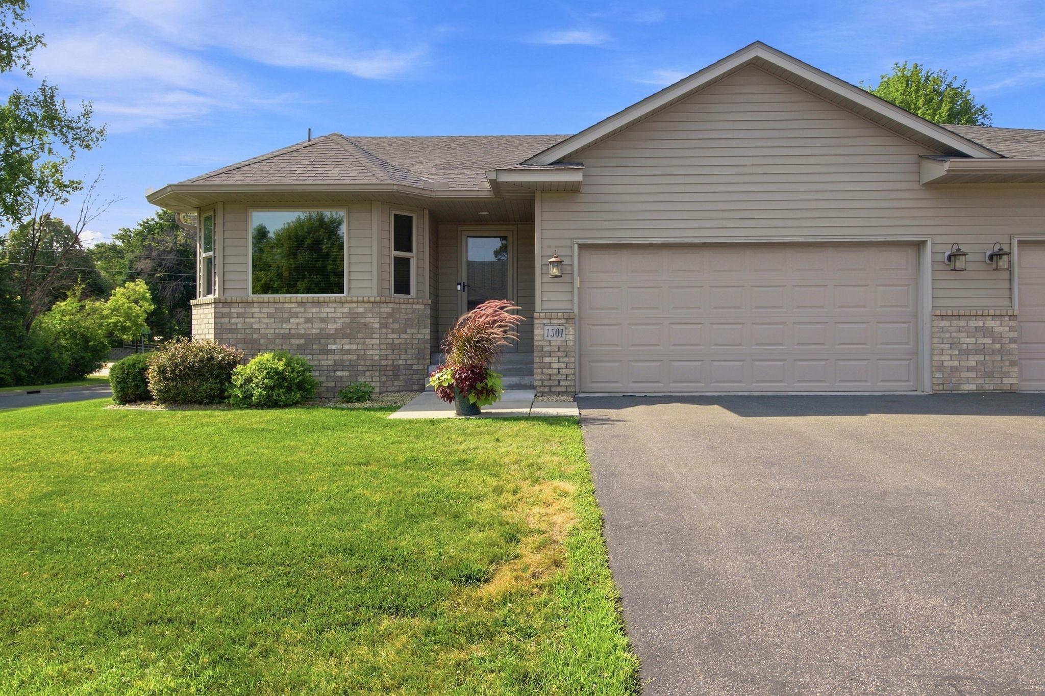 1501 Comstock Lane N, Plymouth MN 55447