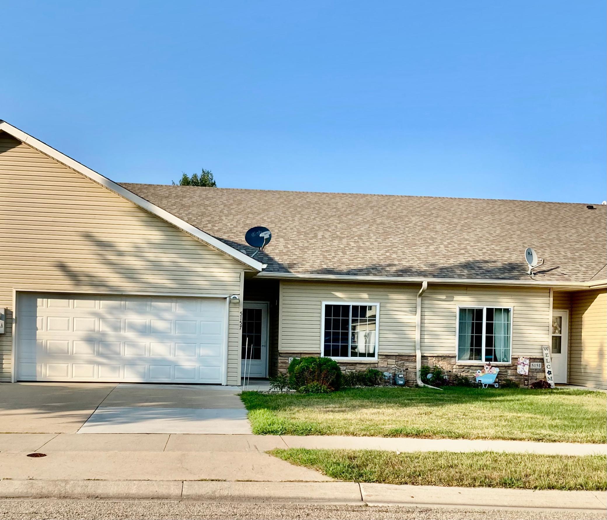 5157 Weatherstone Drive NW, Rochester MN 55901