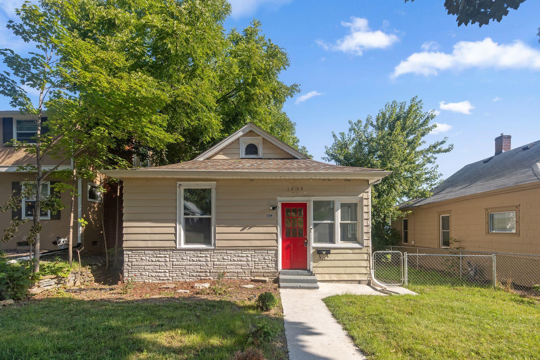 1035 Magnolia Avenue E, Saint Paul MN 55106