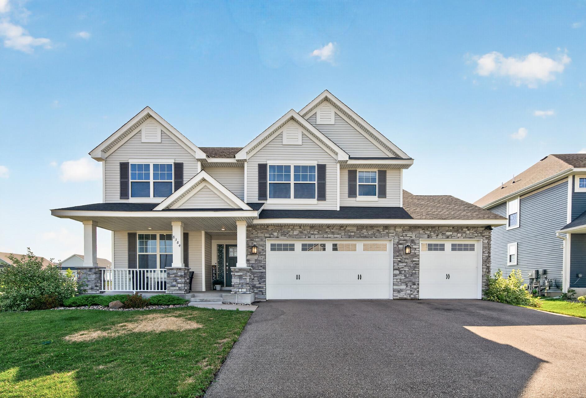8384 Yearling Trail, Woodbury MN 55129