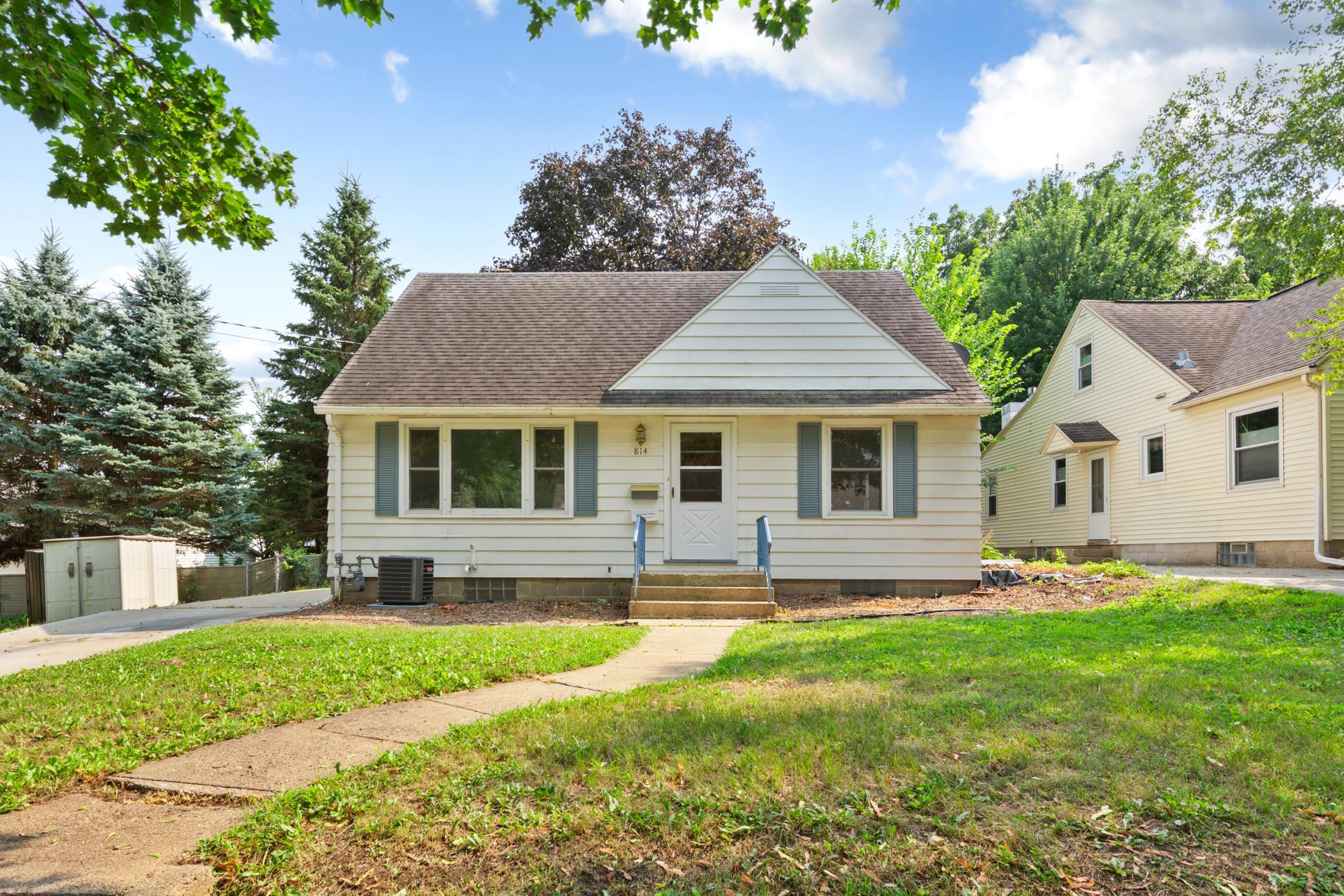 814 11th Street NW, Rochester MN 55901