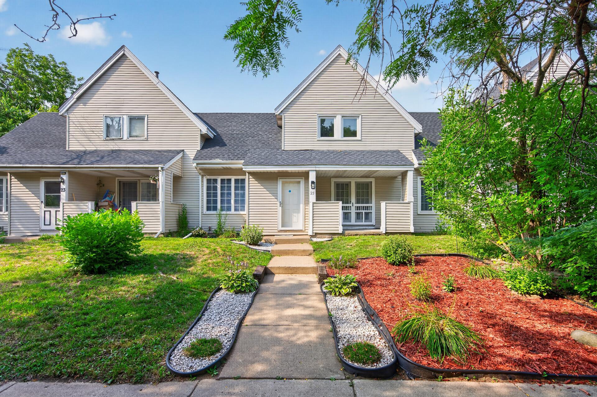 25 Stevens Street E Unit 25, Saint Paul MN 55107