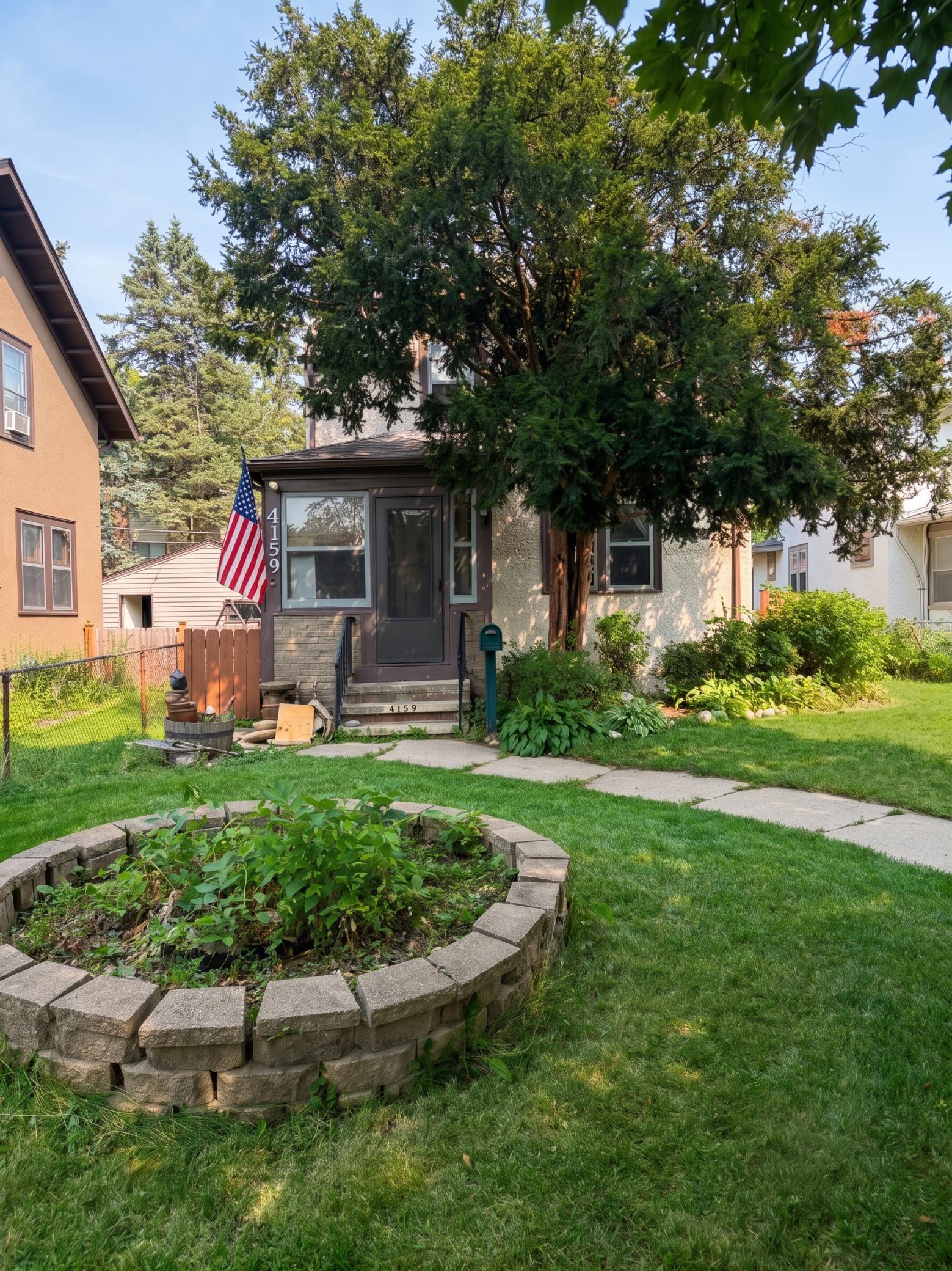 4159 Snelling Avenue, Minneapolis MN 55406