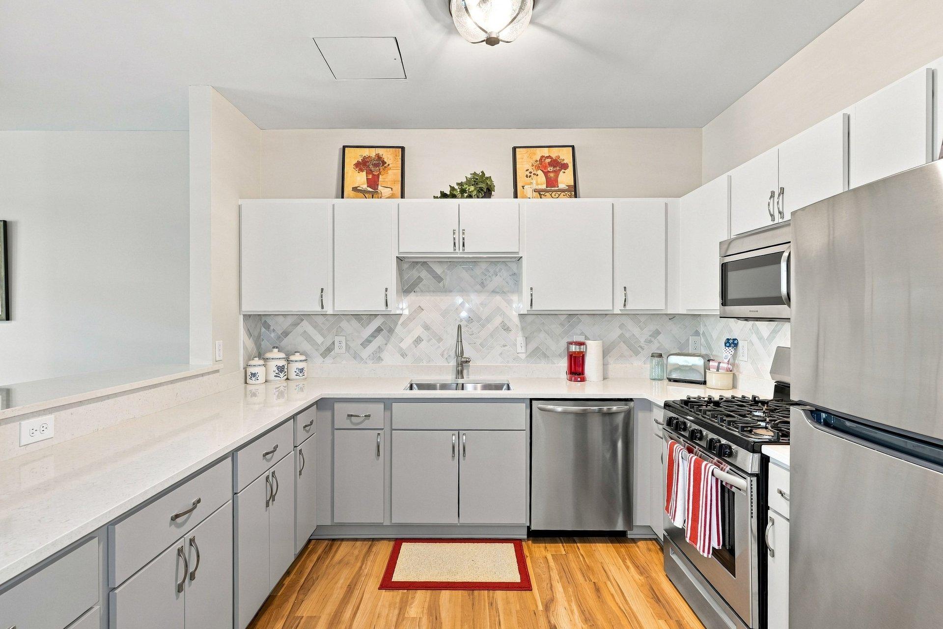 2803 E 38th Street Unit 305, Minneapolis MN 55406