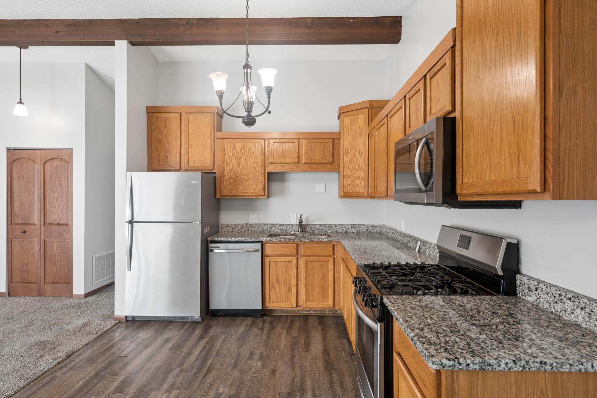 6371 Aspenwood Plaza, Woodbury MN 55125