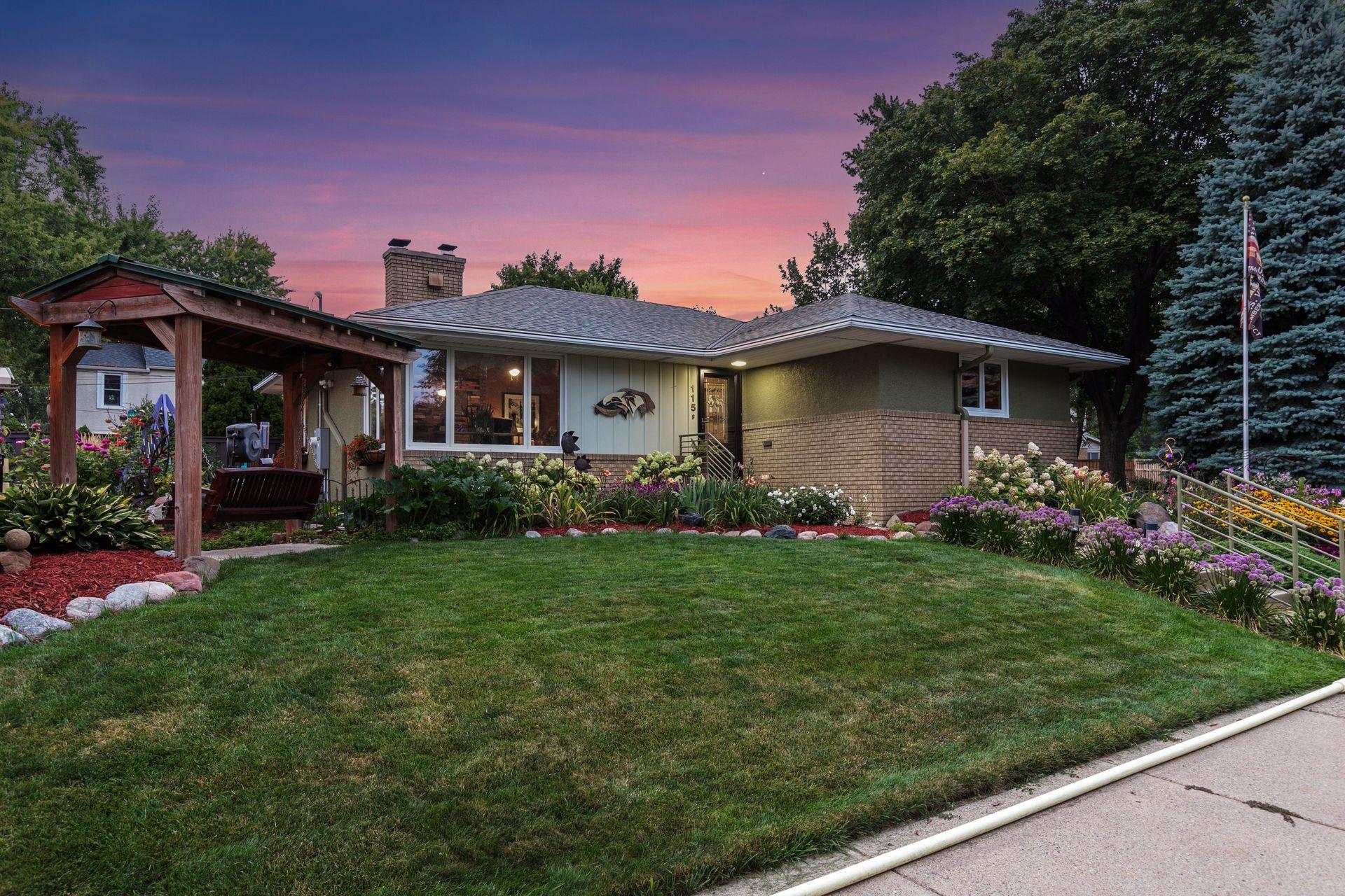 115 36th Avenue NE, Minneapolis MN 55418