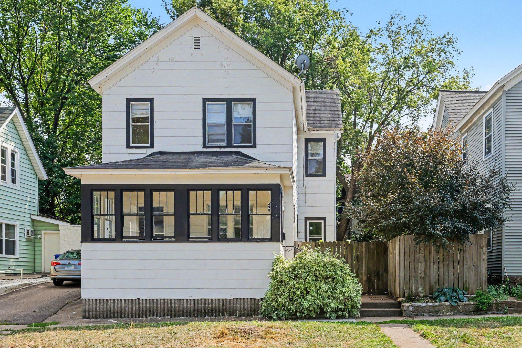 498 Beaumont Street, Saint Paul MN 55130