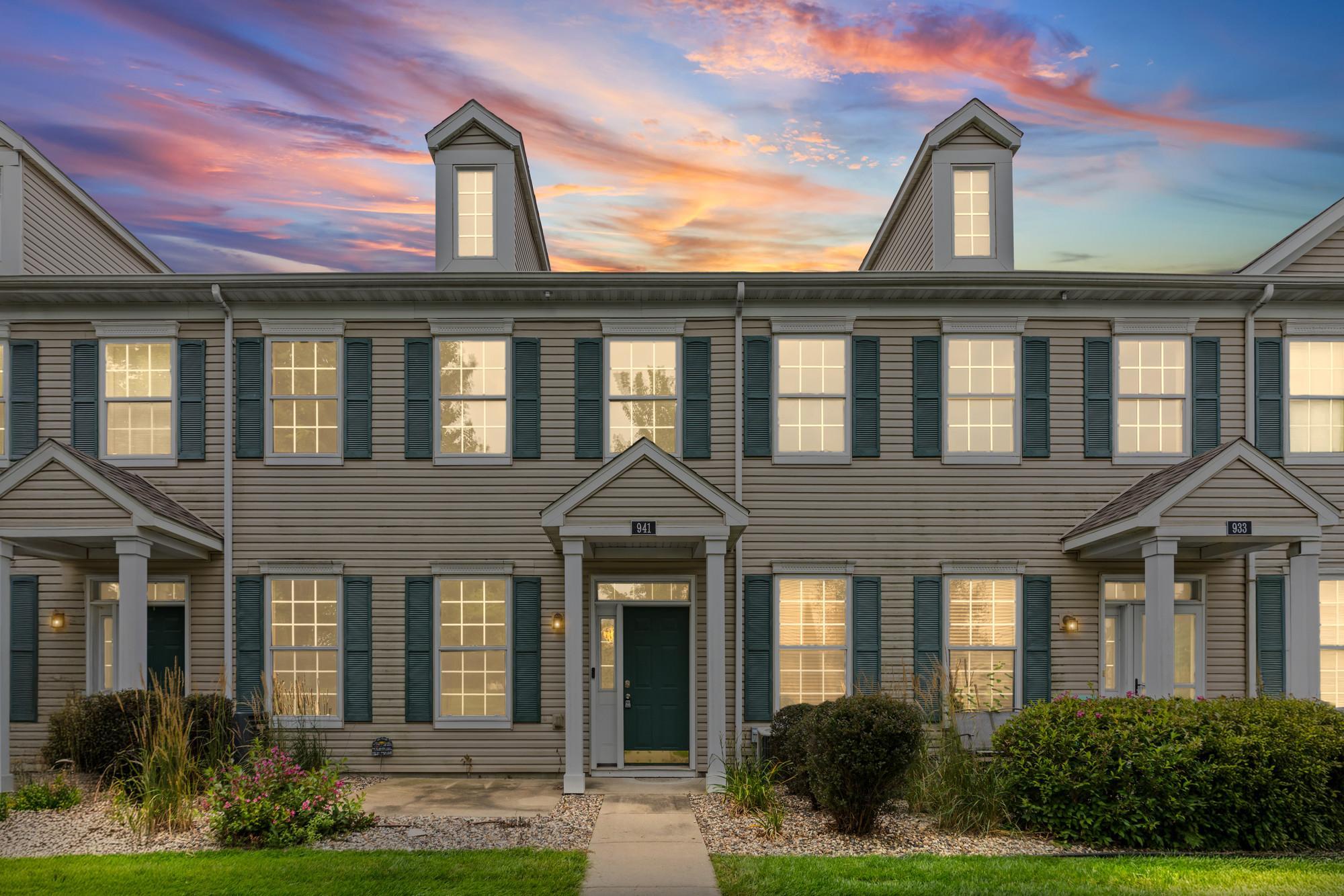 941 Newport Avenue, Shakopee MN 55379