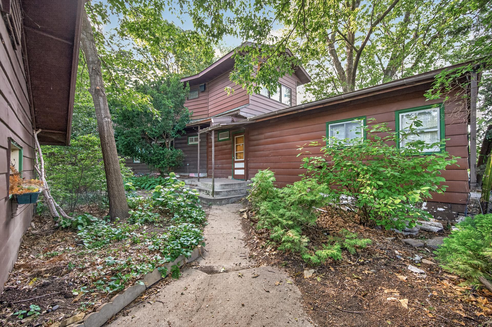 3560 E Medicine Lake Boulevard, Plymouth MN 55441