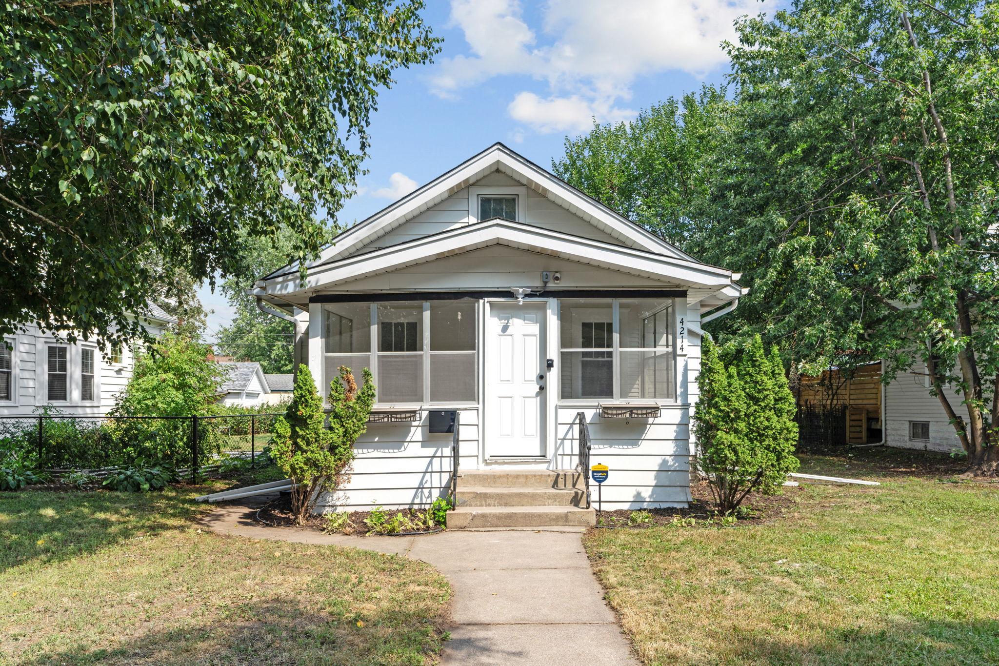 4214 Vincent Avenue N, Minneapolis MN 55412