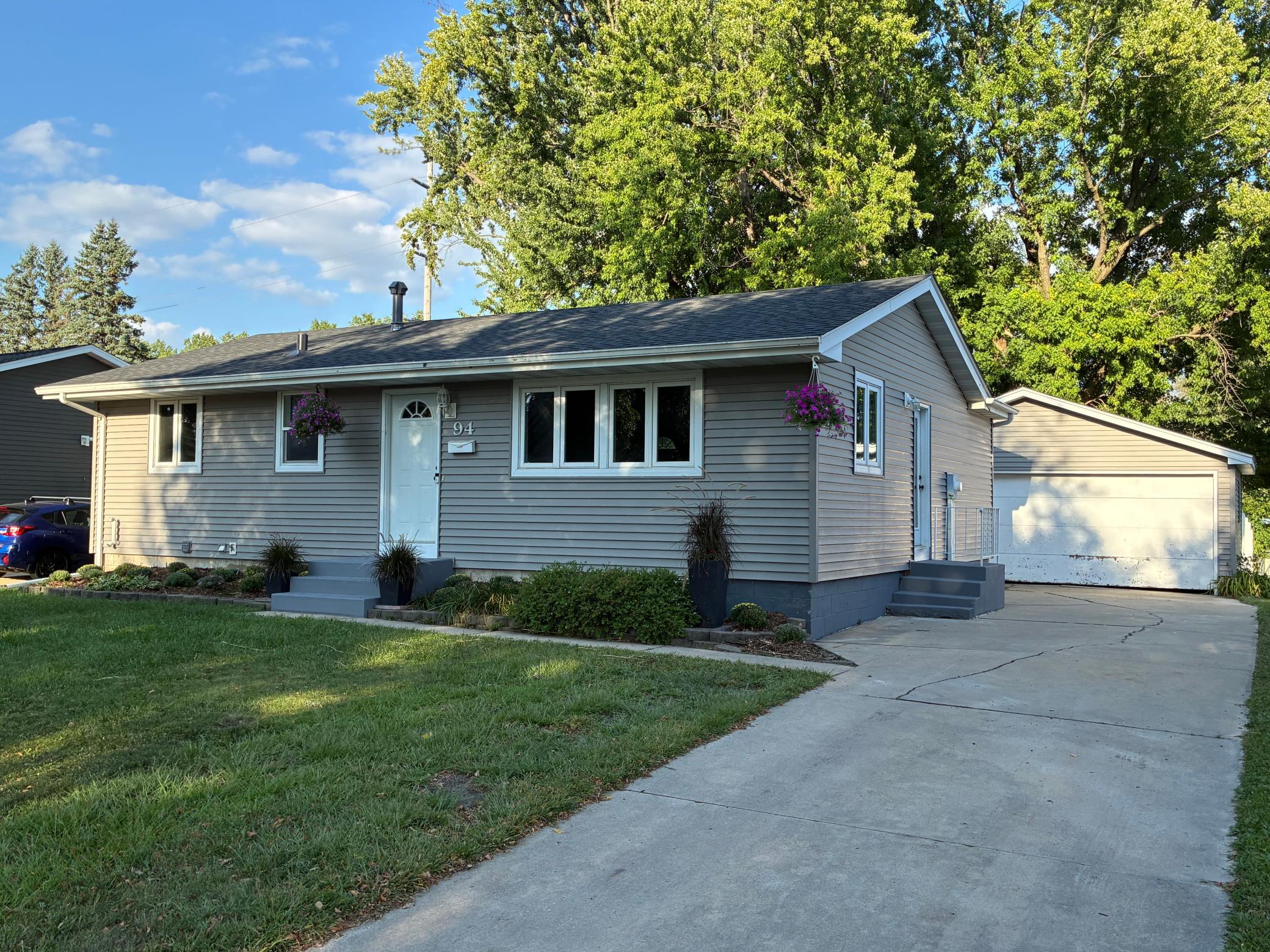 94 36th Avenue NW, Rochester MN 55901