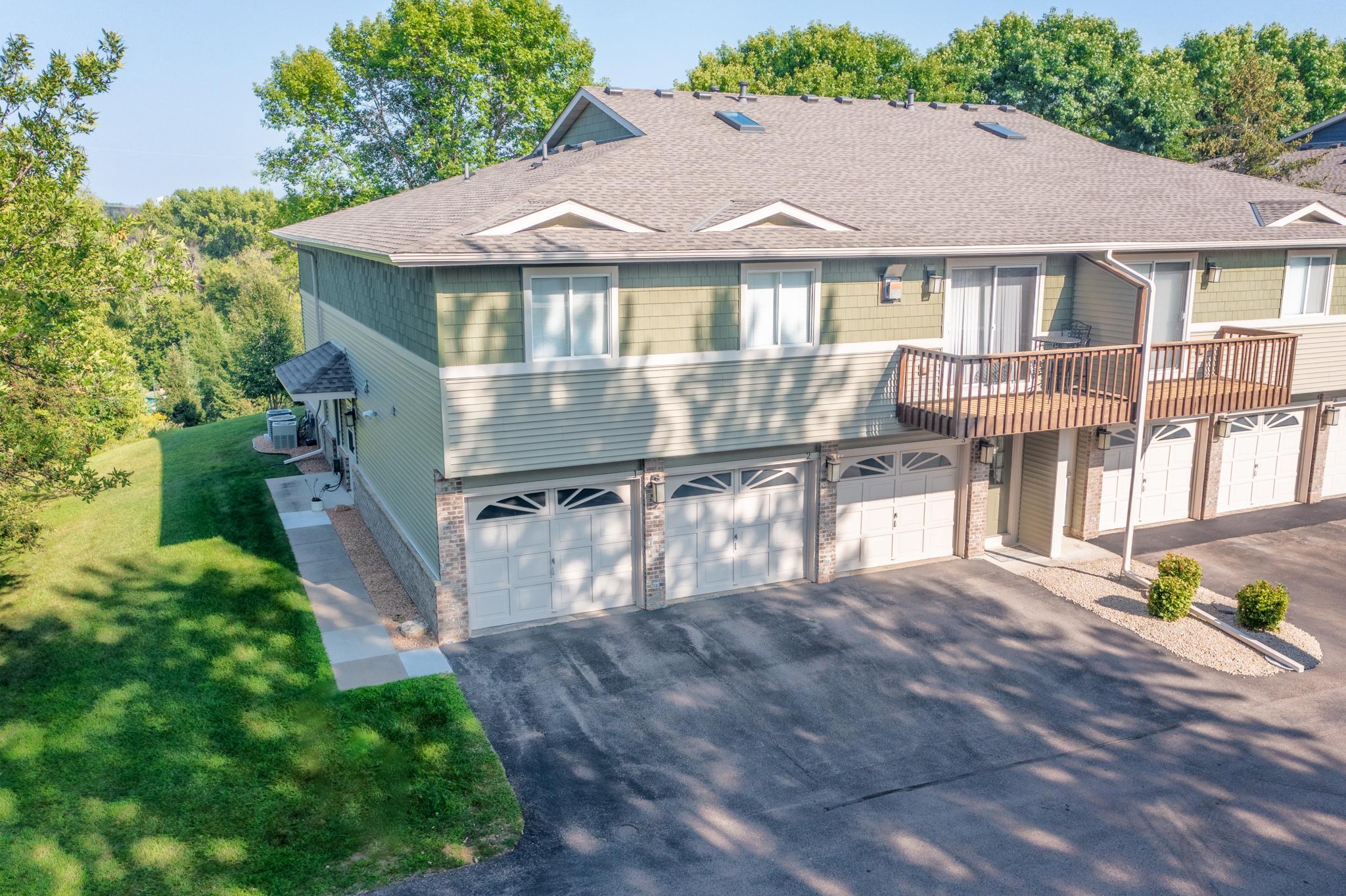 14020 44th Place N Unit 2, Plymouth MN 55446
