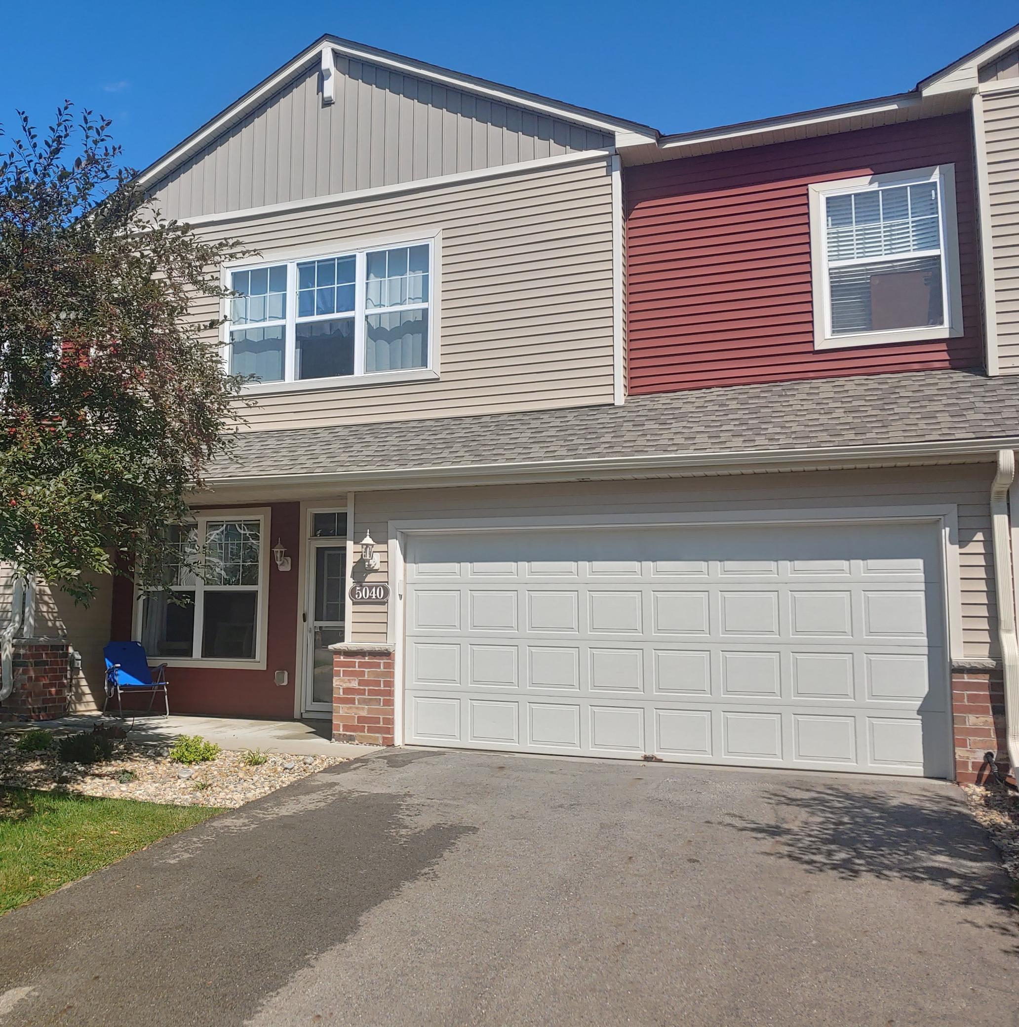 5040 Schumard Court SE, Rochester MN 55904