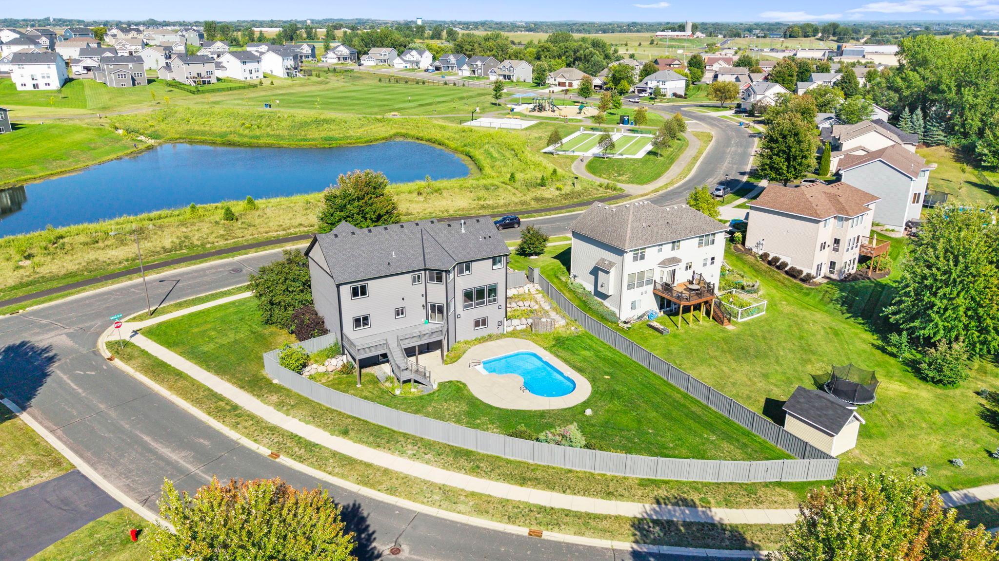 7242 205th Street W, Lakeville MN 55044