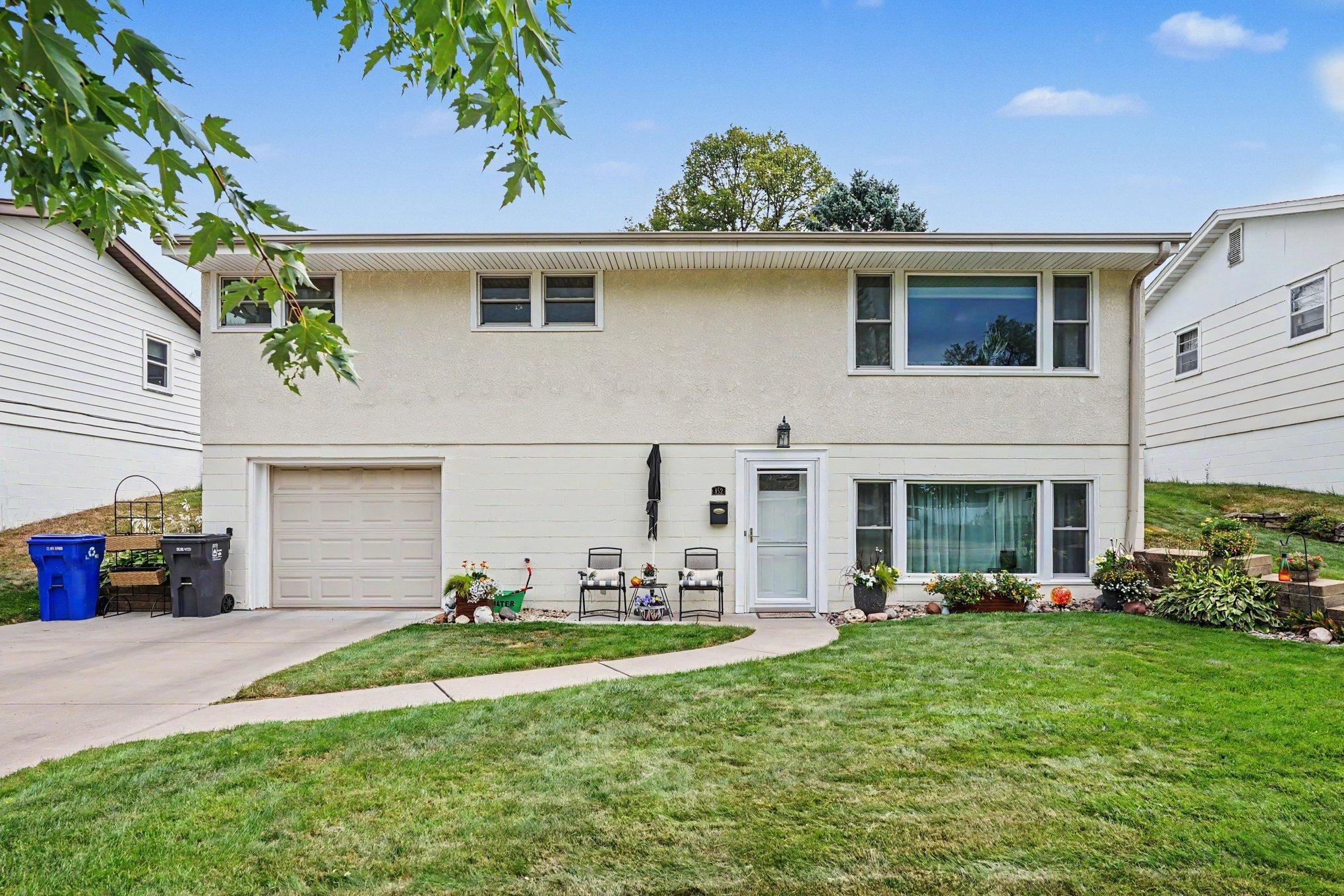 452 Howard Street N, Saint Paul MN 55119