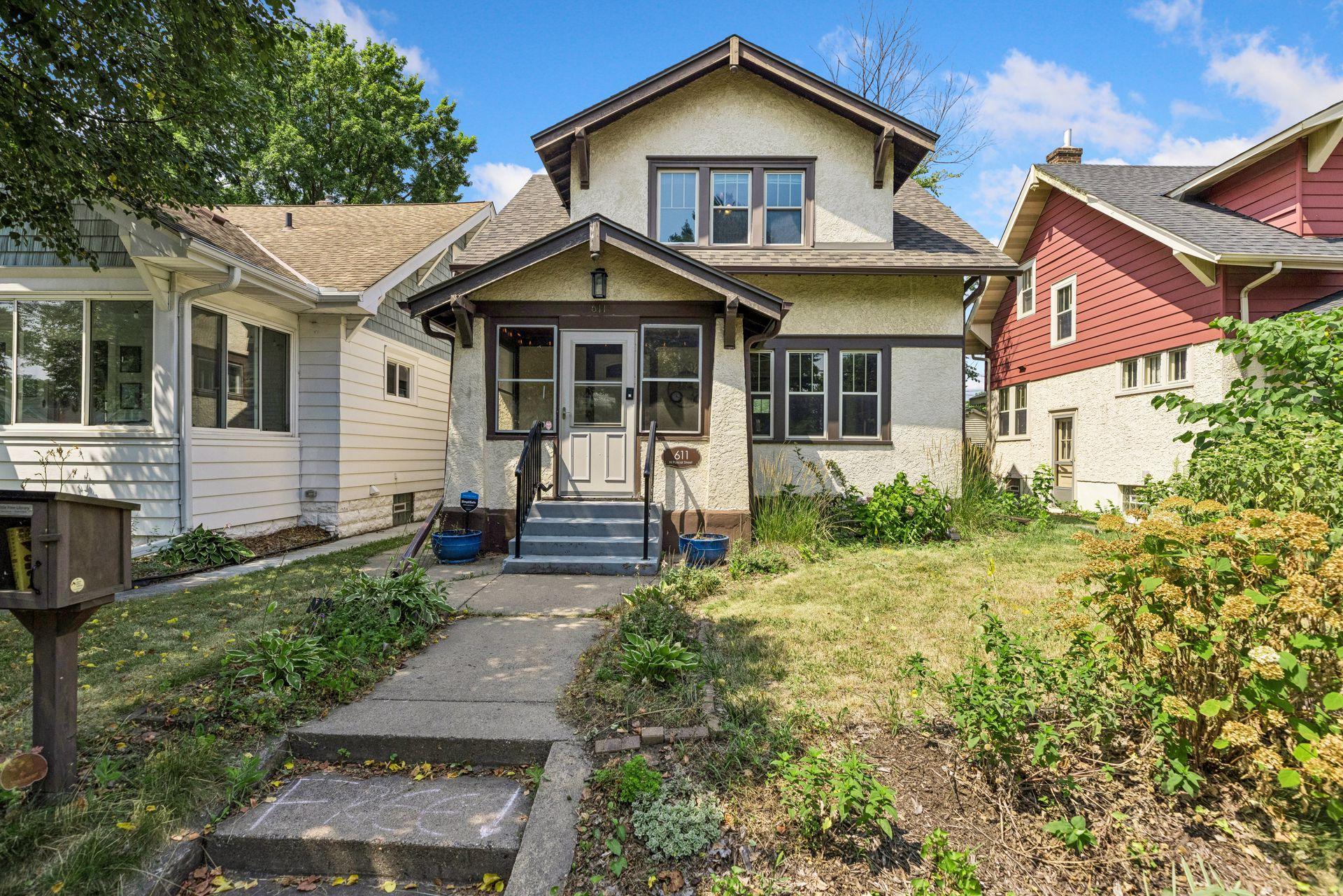 611 Pascal Street N, Saint Paul MN 55104