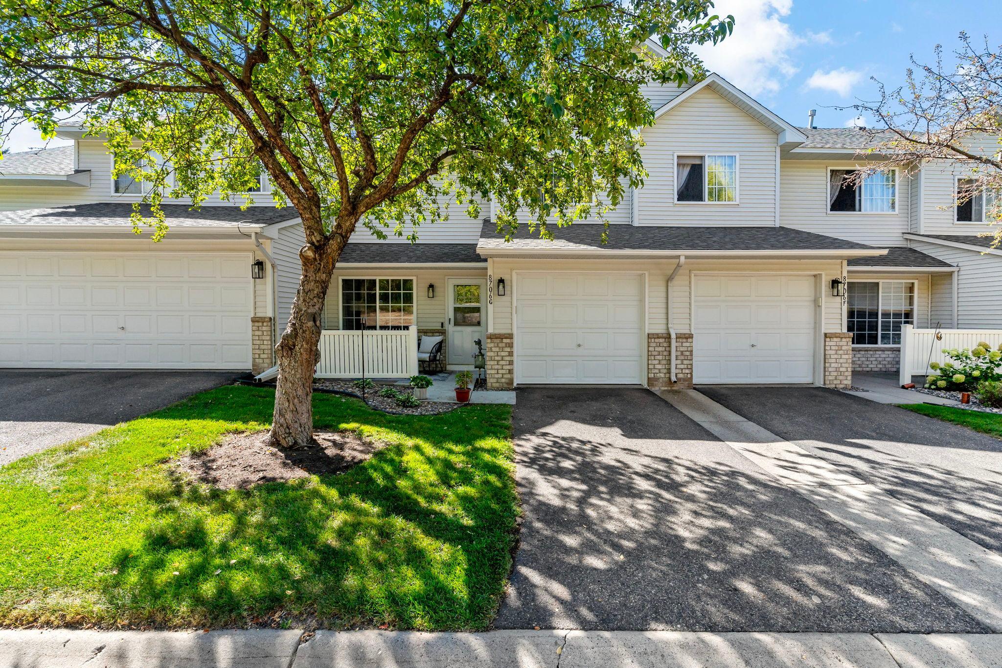 8706 Quarry Ridge Lane Unit G, Woodbury MN 55125