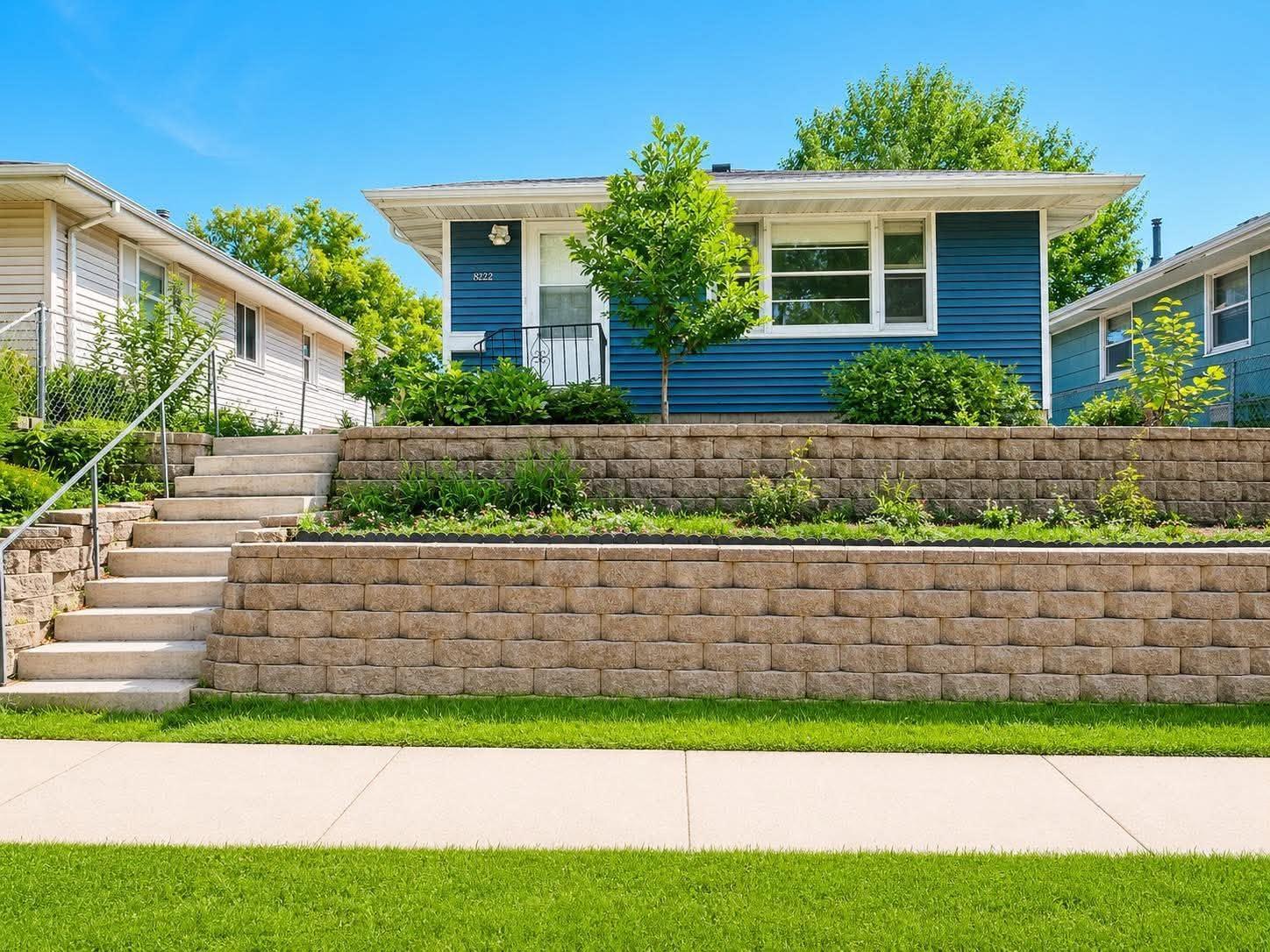 822 Morgan Avenue N, Minneapolis MN 55411