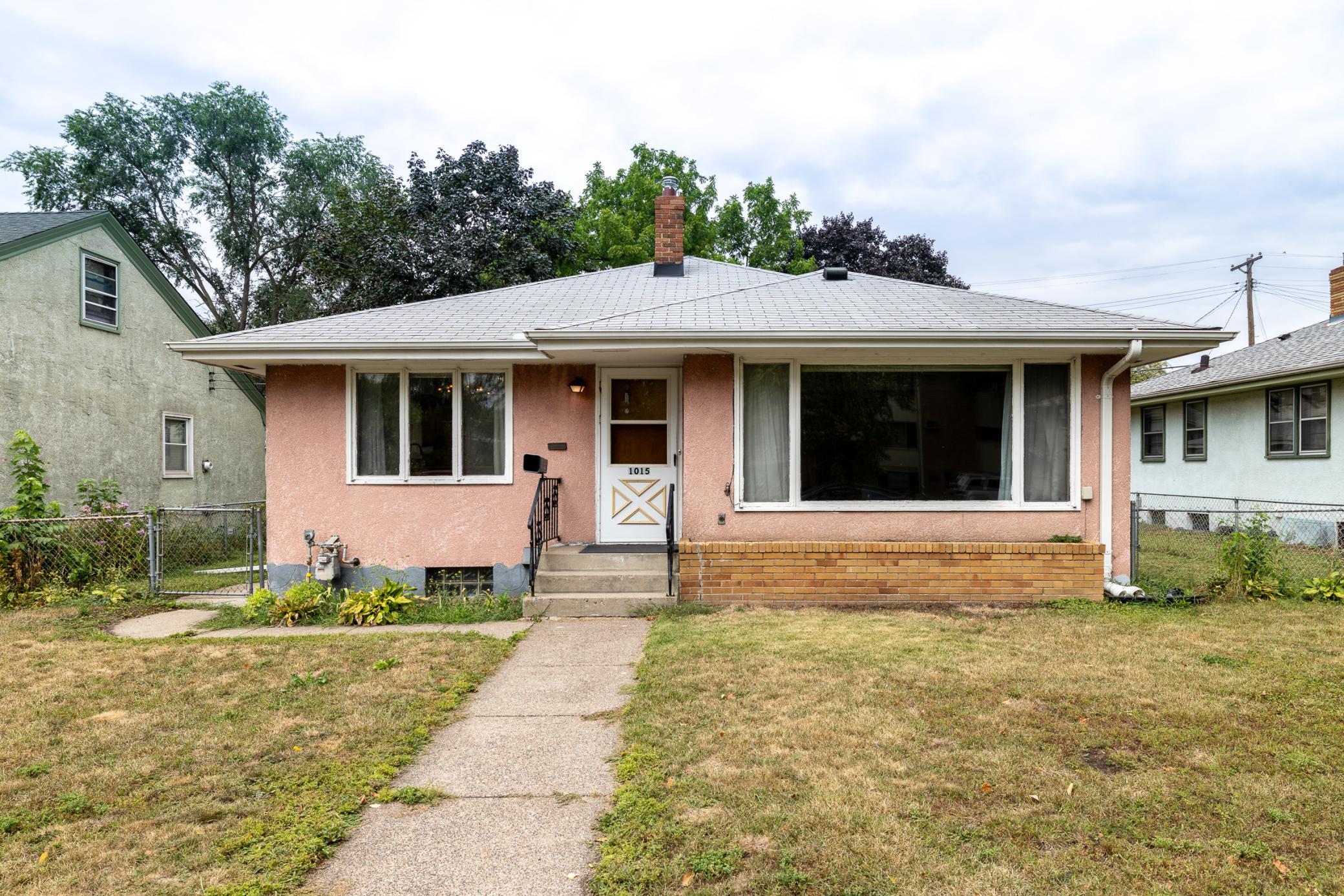 1015 Lafond Avenue, Saint Paul MN 55104