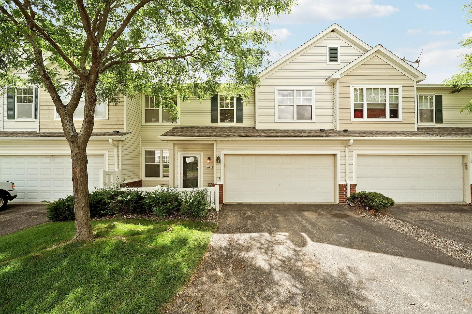 966 Princeton Avenue, Shakopee MN 55379