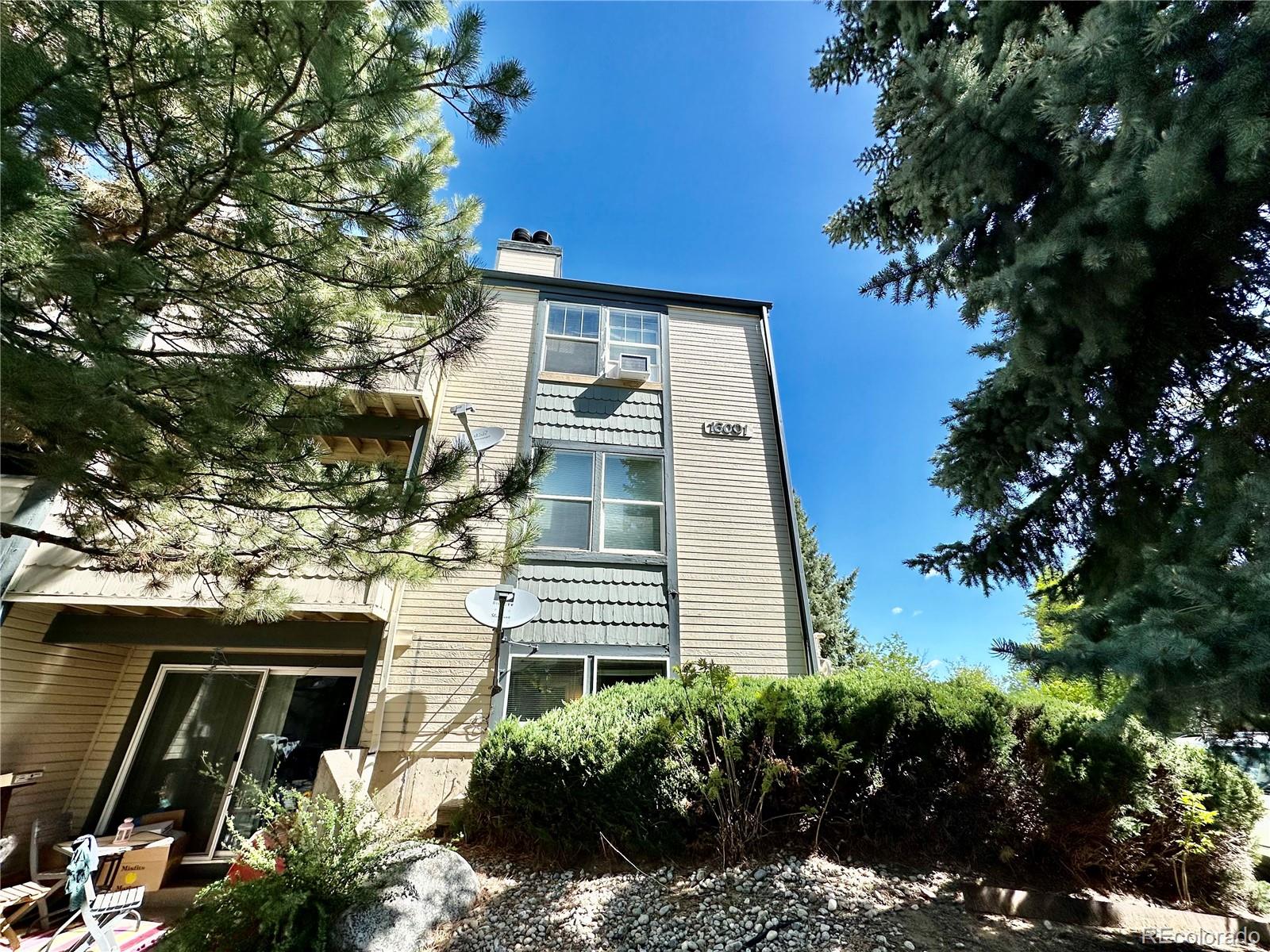 16001 E Alaska Place Unit 7, Aurora CO 80017