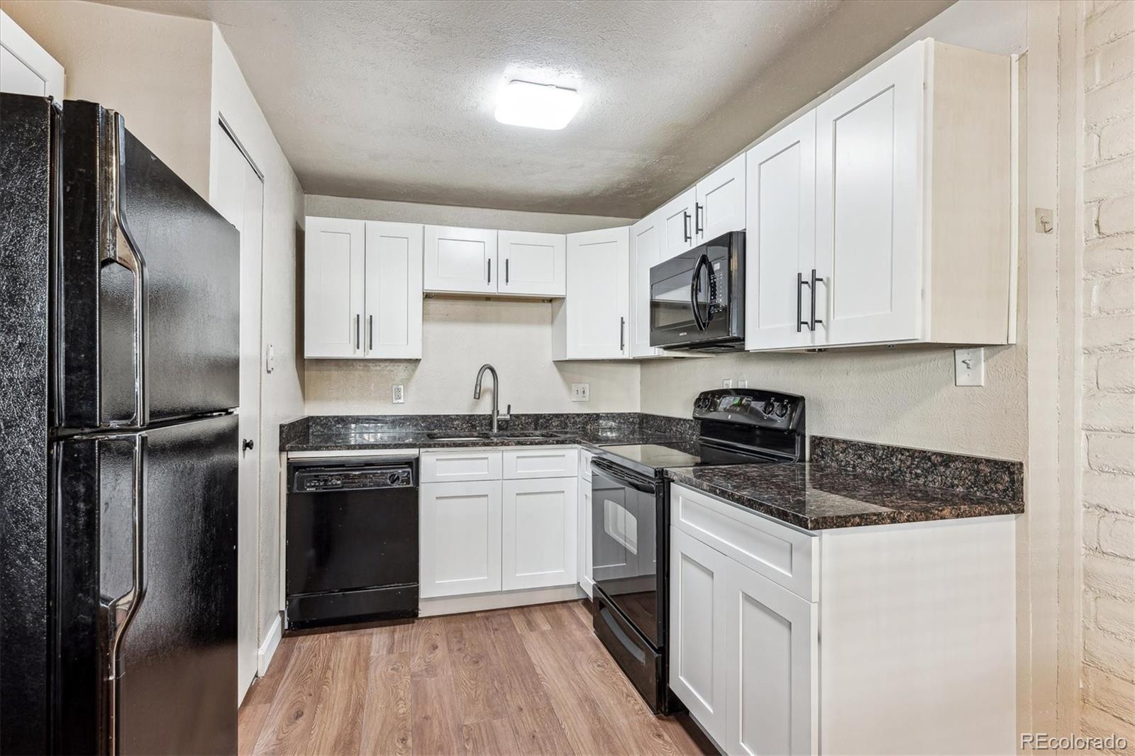 875 S Quebec Street Unit 24, Denver CO 80247