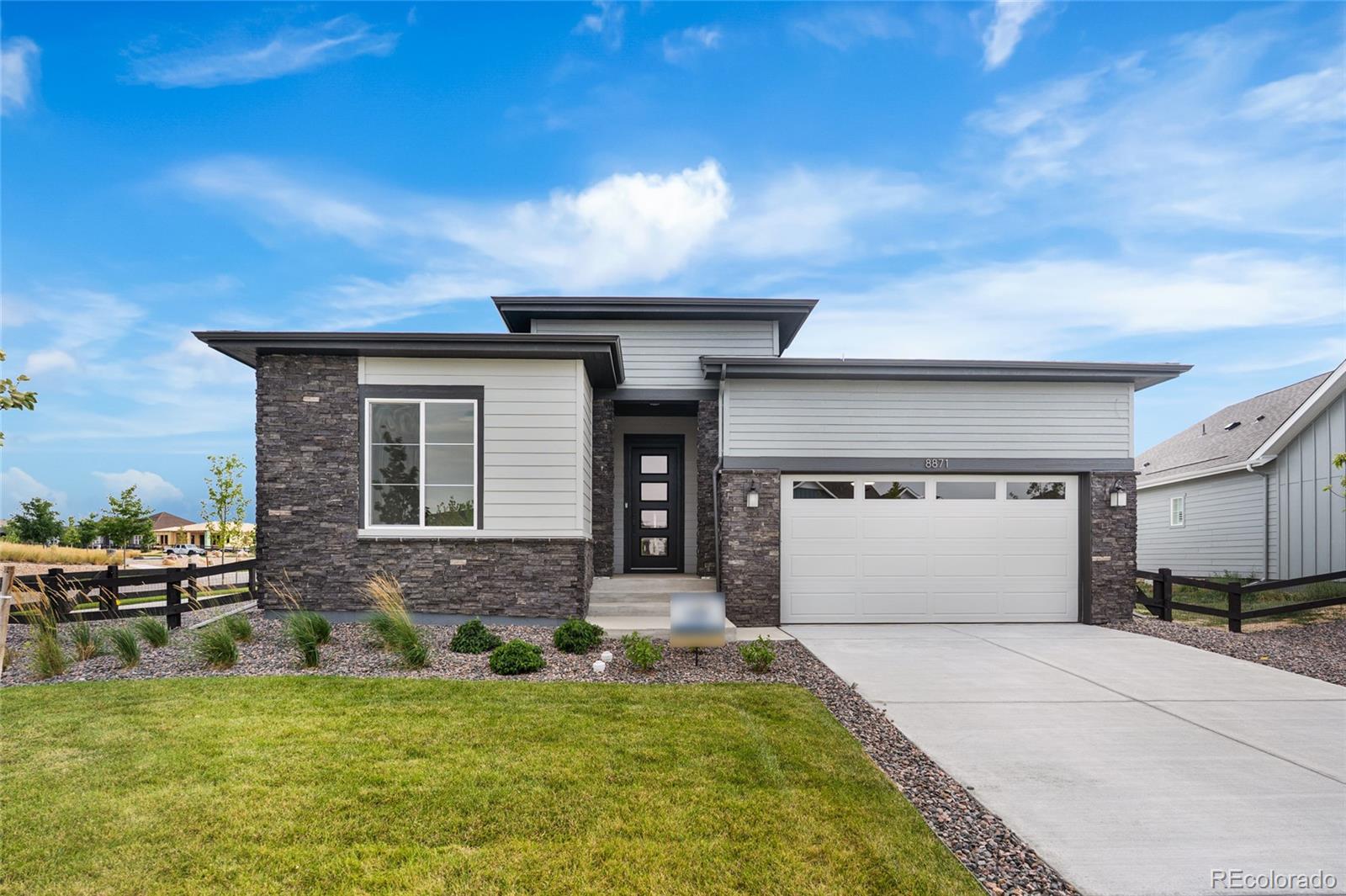 8871 S Quemoy Street, Aurora CO 80016