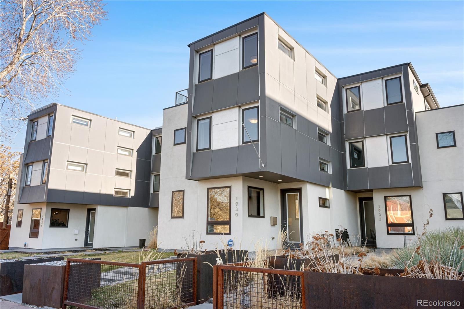 1930 W 35th Avenue, Denver CO 80211