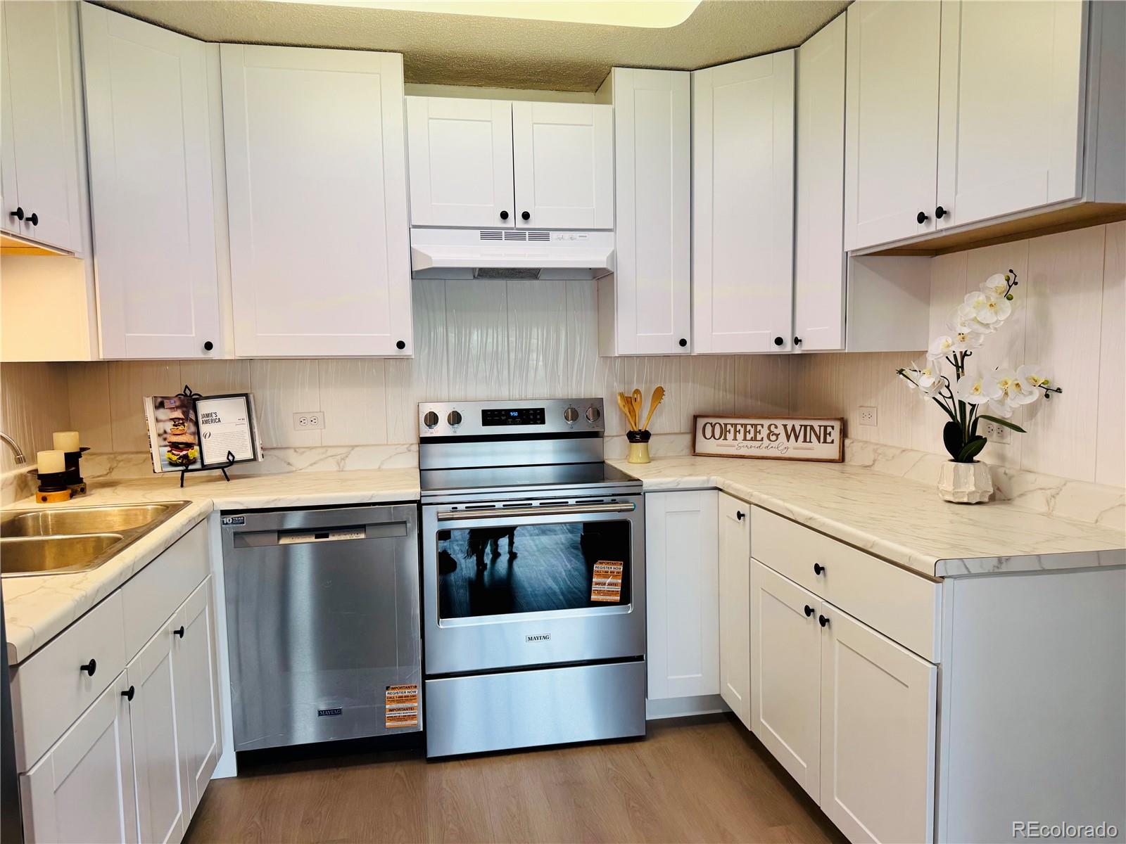 755 S Alton Way Unit 12C, Denver CO 80247