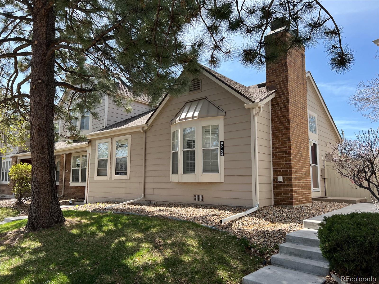 9613 W Chatfield Avenue Unit H, Littleton CO 80128