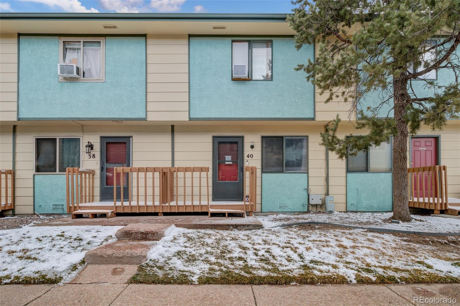40 Murray Heights Drive, Colorado Springs CO 80916
