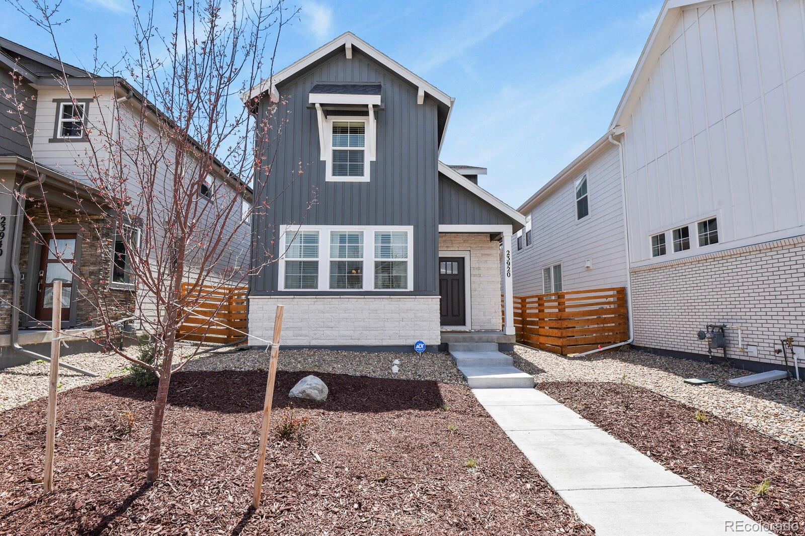 23920 E 34th Avenue, Aurora CO 80019
