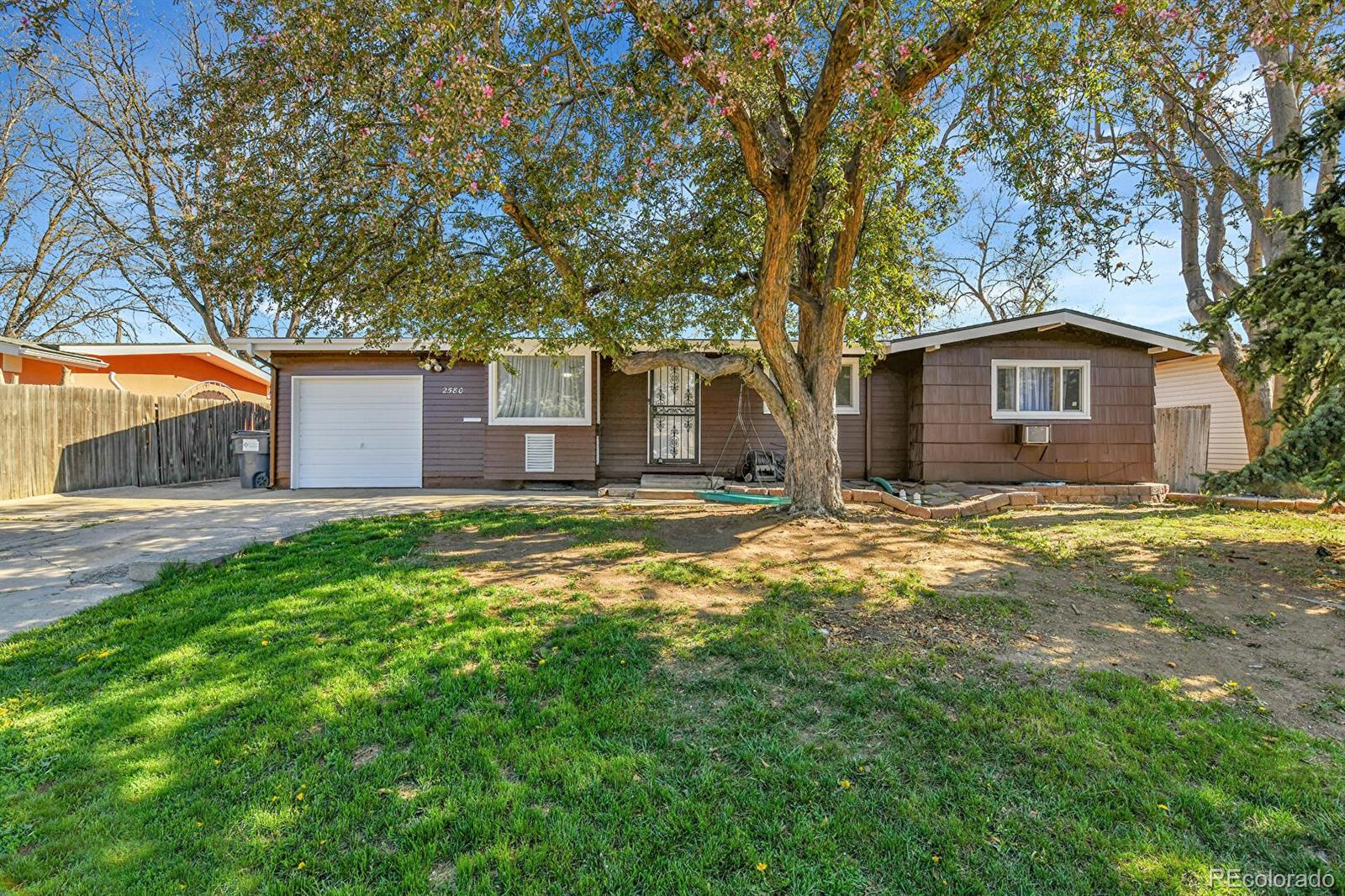 2580 Valley View Drive, Denver CO 80221