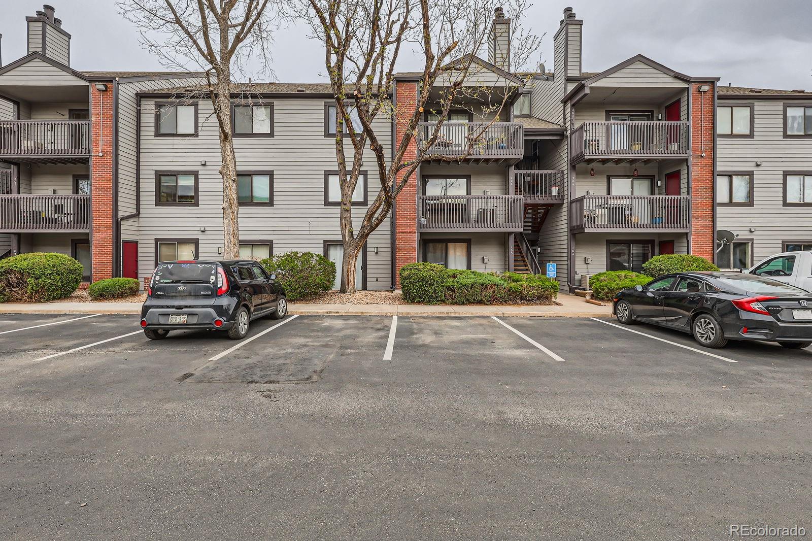 6388 Oak Court Unit 203, Arvada CO 80004