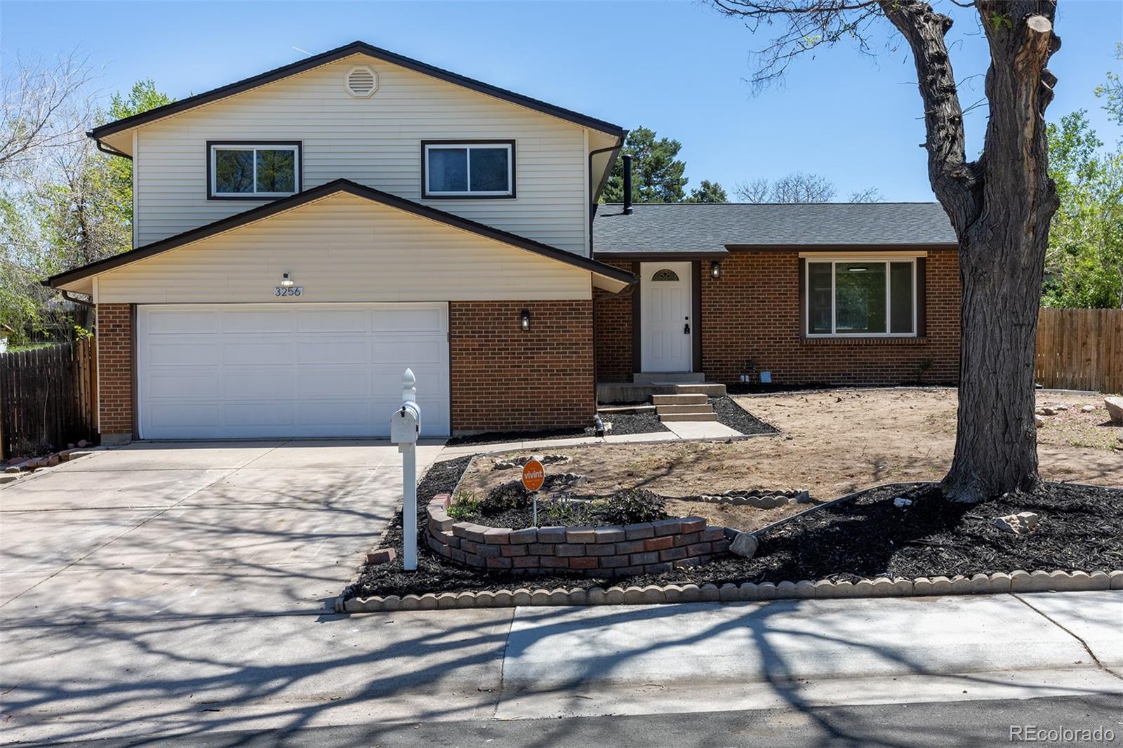 3256 S Nucla Street, Aurora CO 80013
