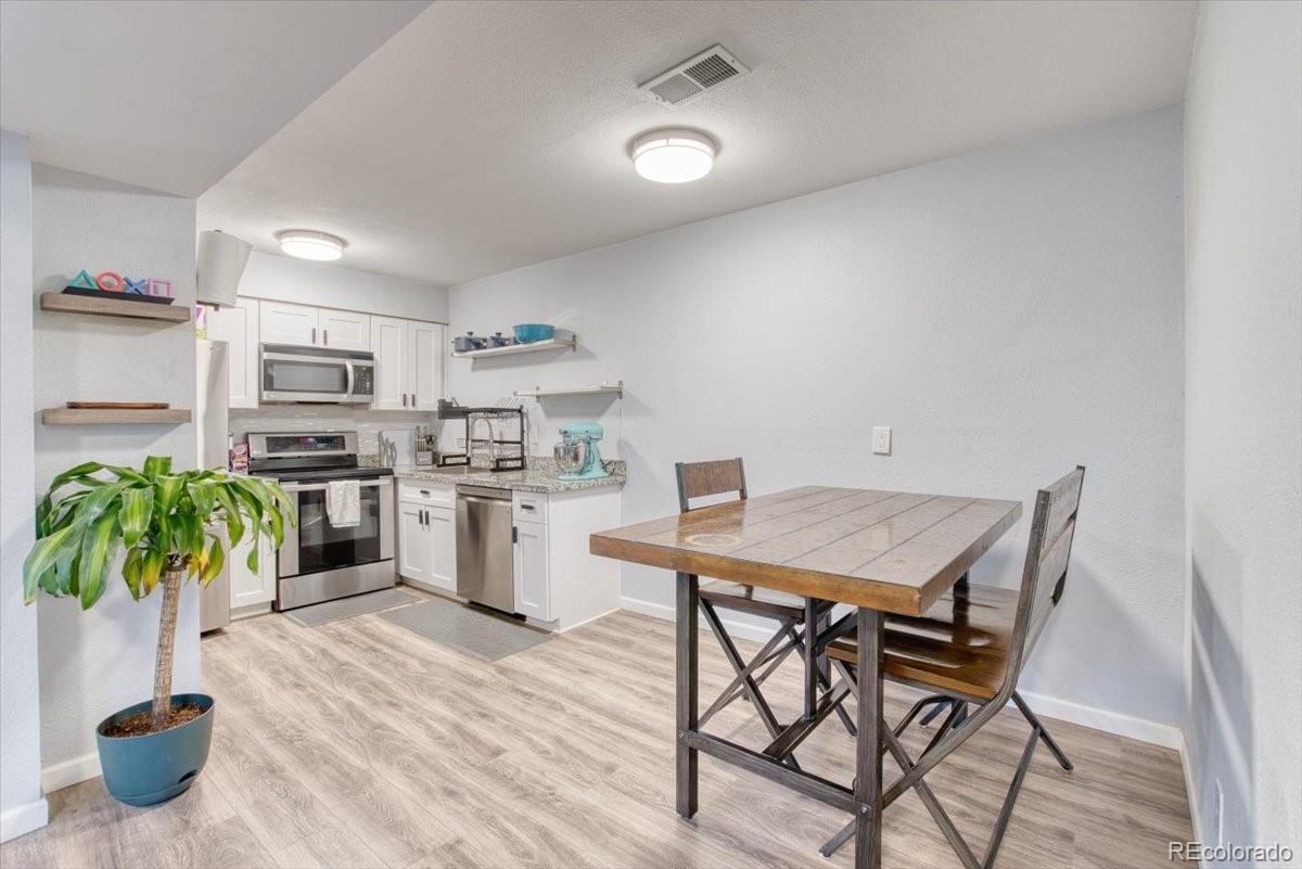 5300 E Cherry Creek South Drive Unit 804, Denver CO 80246