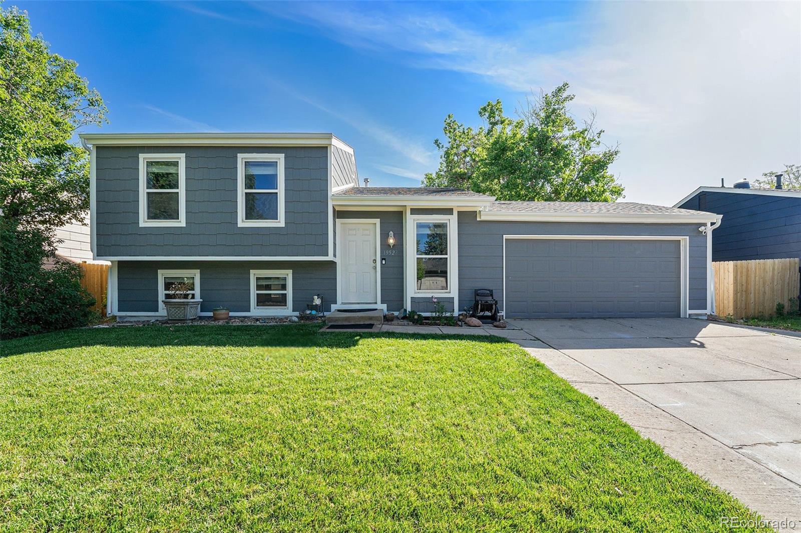 19523 E Buchanan Place, Aurora CO 80011