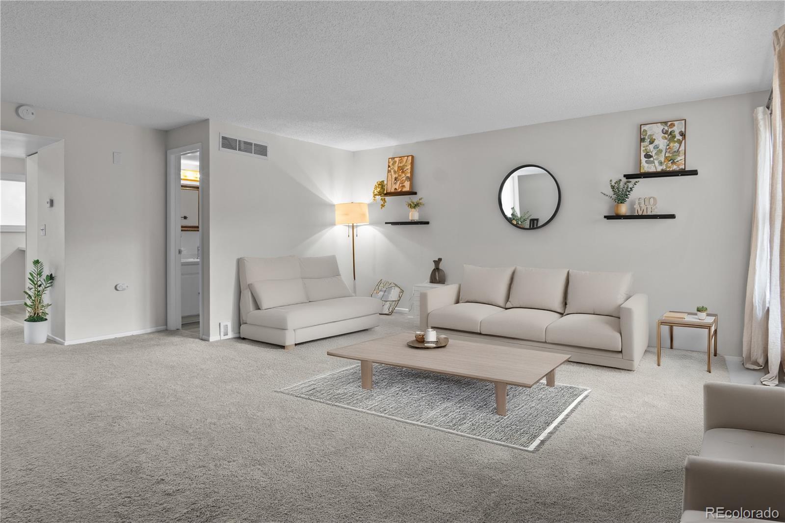 4262 E Maplewood Way, Centennial CO 80121