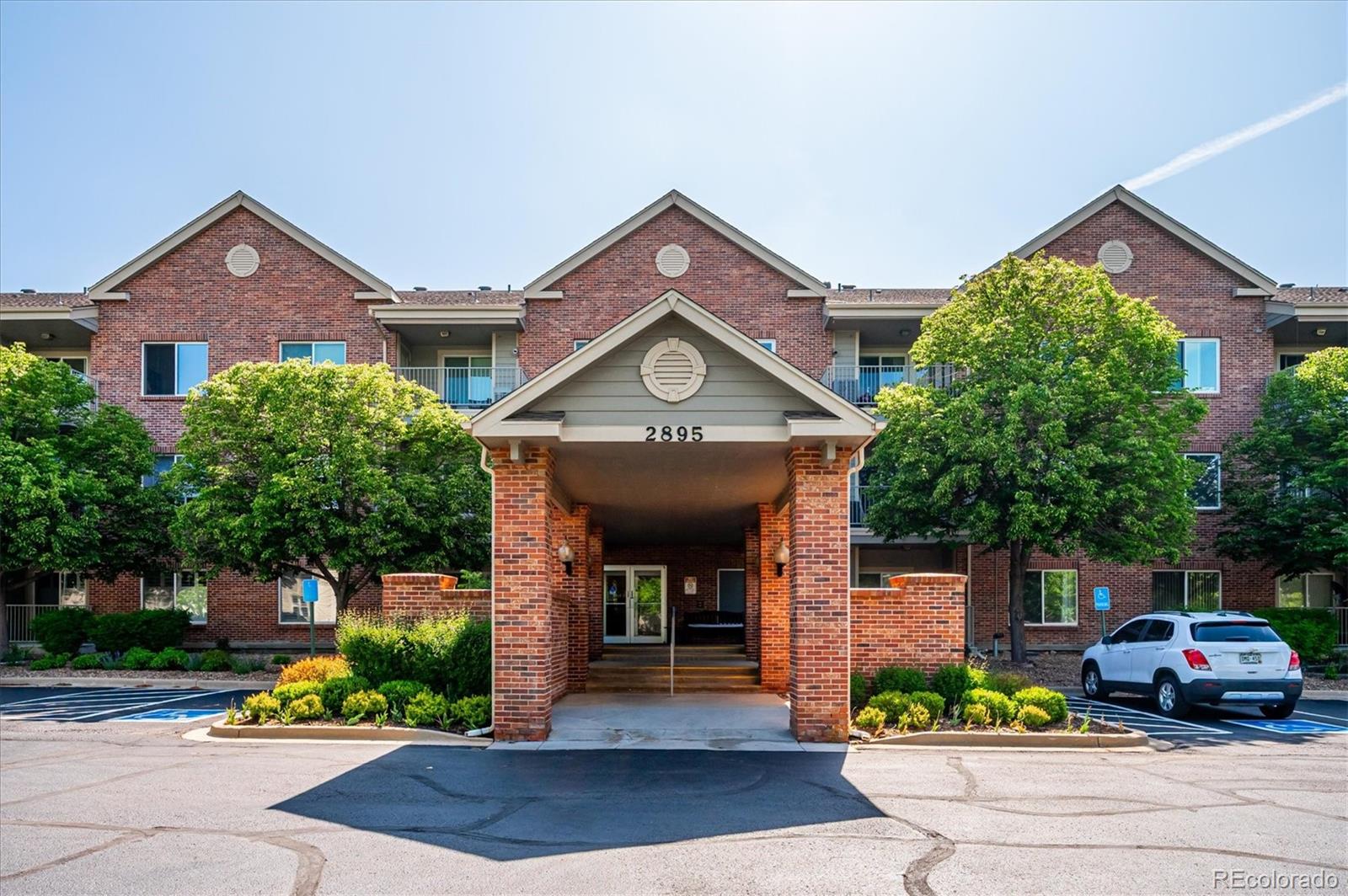 2895 W Riverwalk Circle Unit 104, Littleton CO 80123