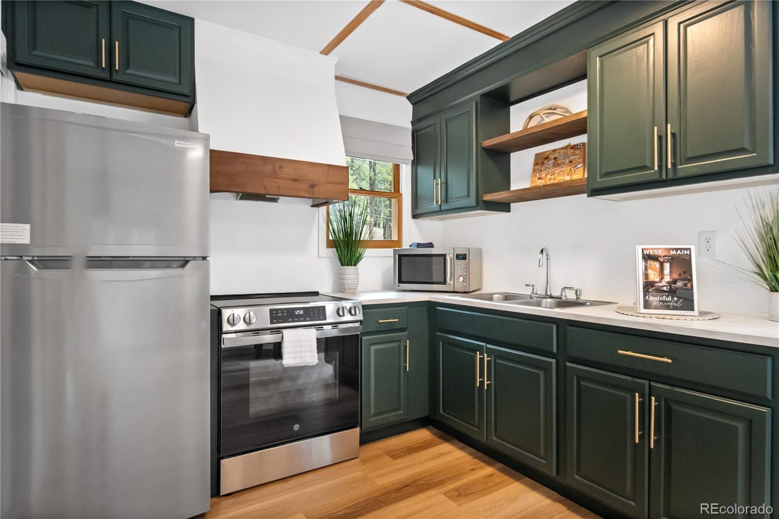 154 Apache Road, Evergreen CO 80439