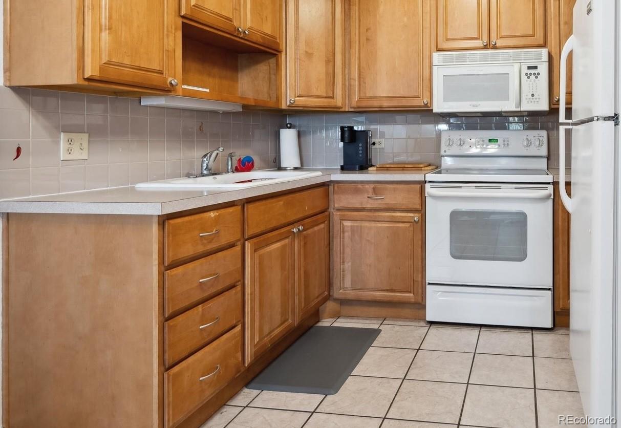 710 S Clinton Street Unit 1A, Denver CO 80247