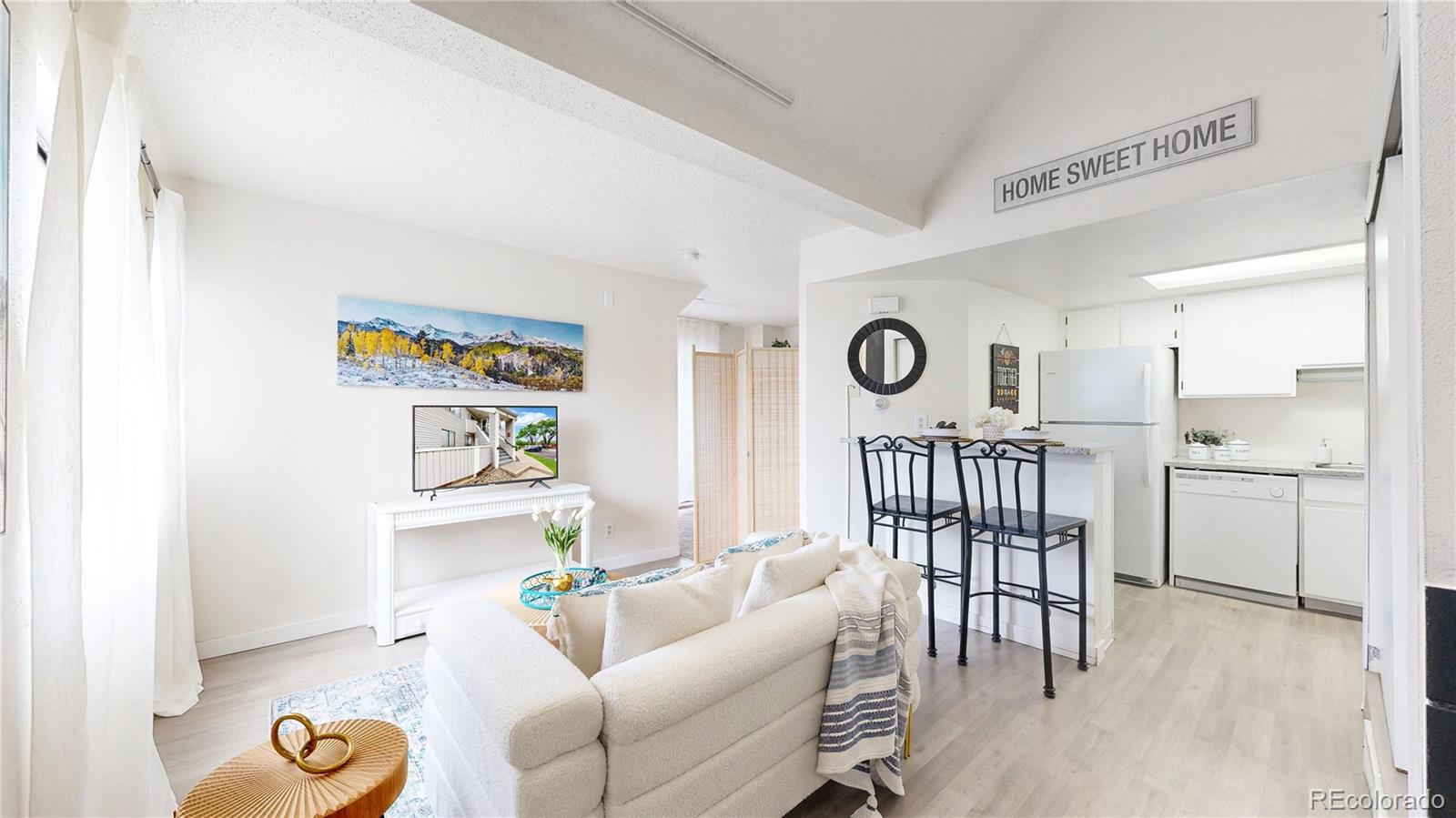 8701 Huron Street Unit 1-207, Thornton CO 80260