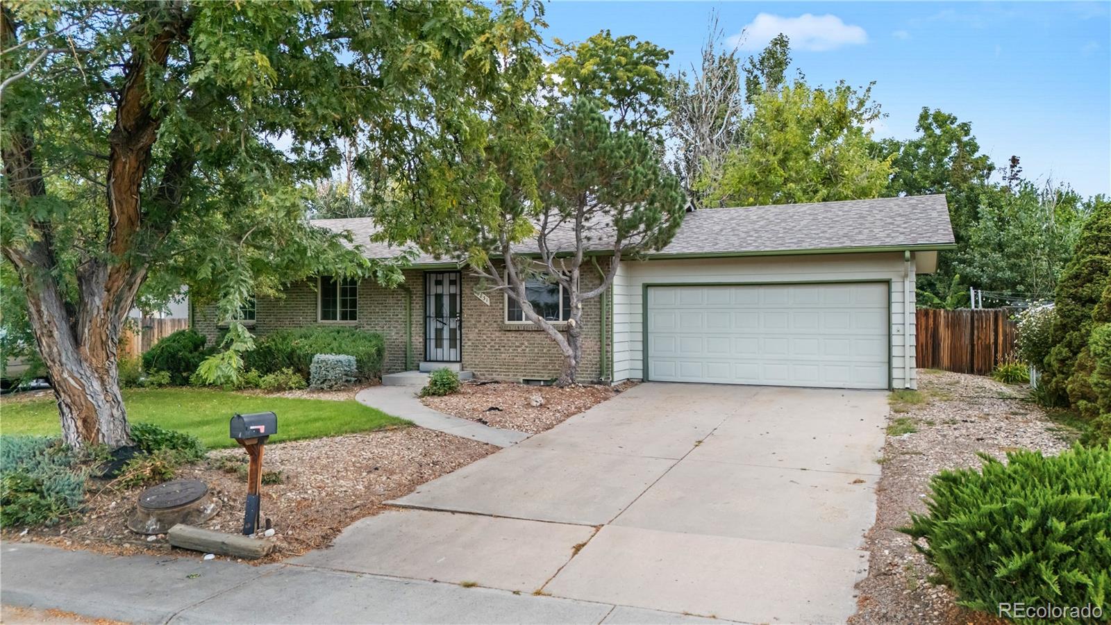 12831 E Mexico Avenue, Aurora CO 80012